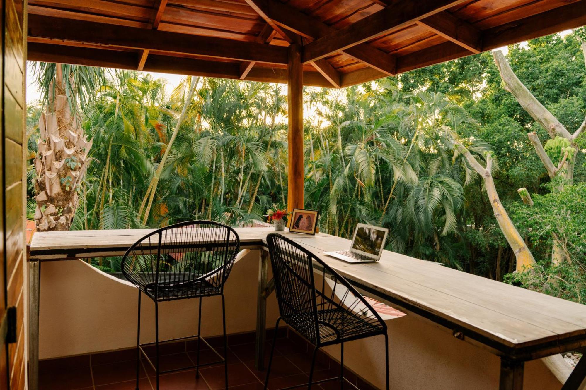 Hostel Salty Enthusiasts Share House & Playa Santa Teresa (Puntarenas)