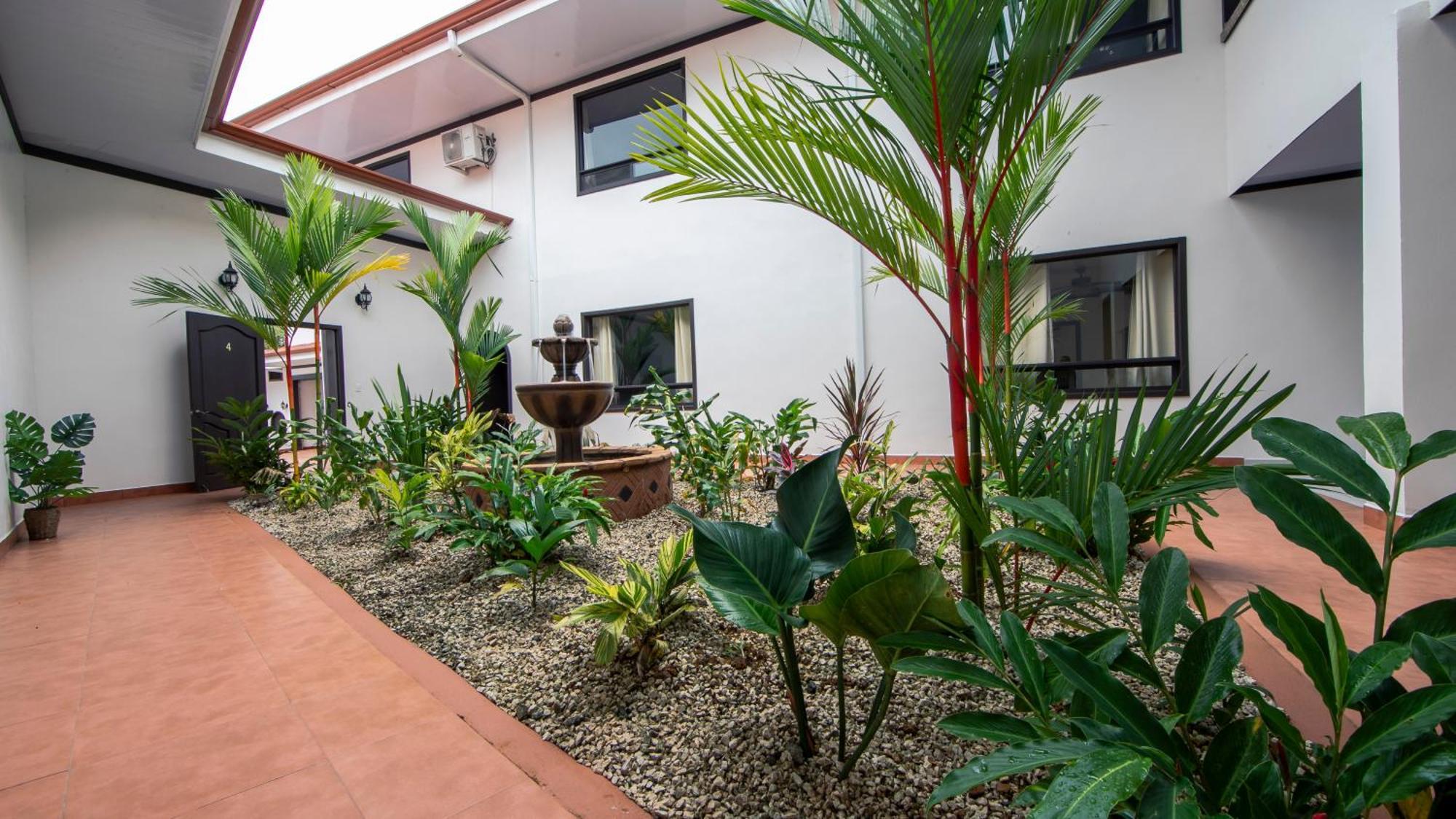 Serenity & Hotel 4*