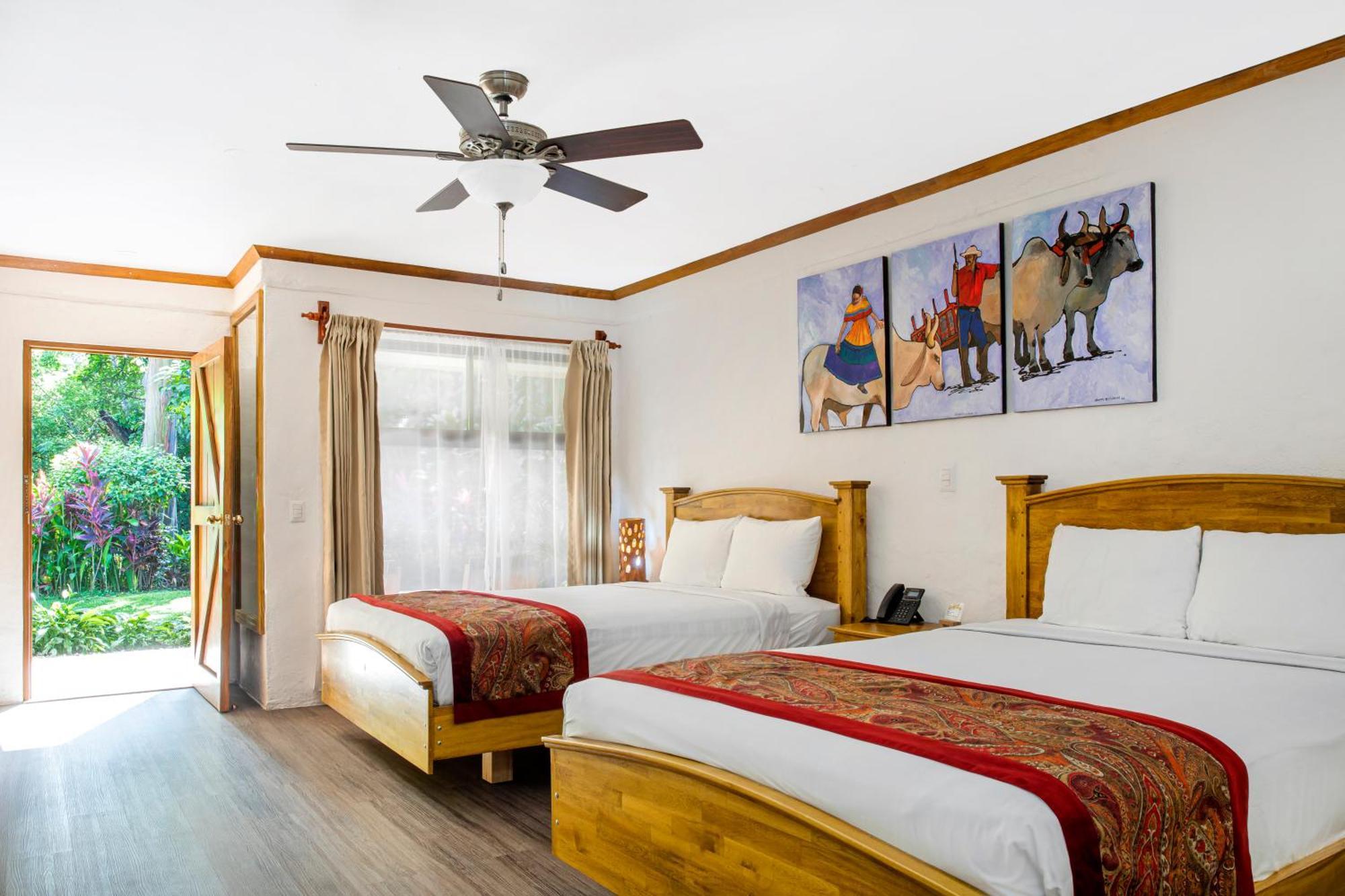 Hacienda Guachipelin Volcano Ranch & Hot Springs Hotel Liberia