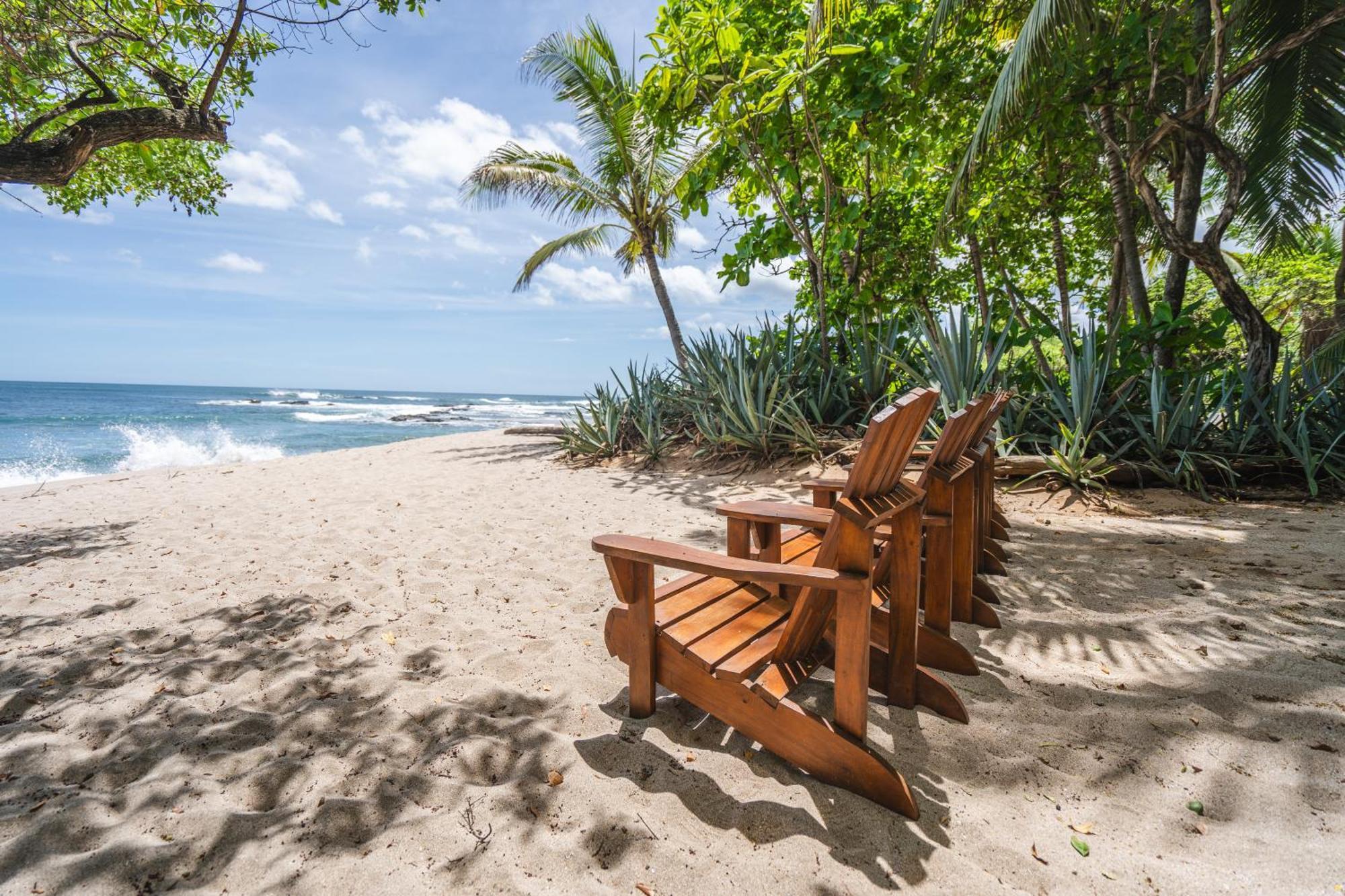 Sueno Del Mar Beachfront Hotel