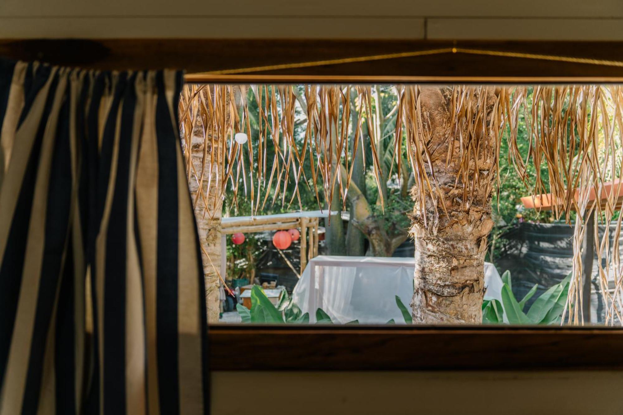 Salty Enthusiasts Share House & Hostel