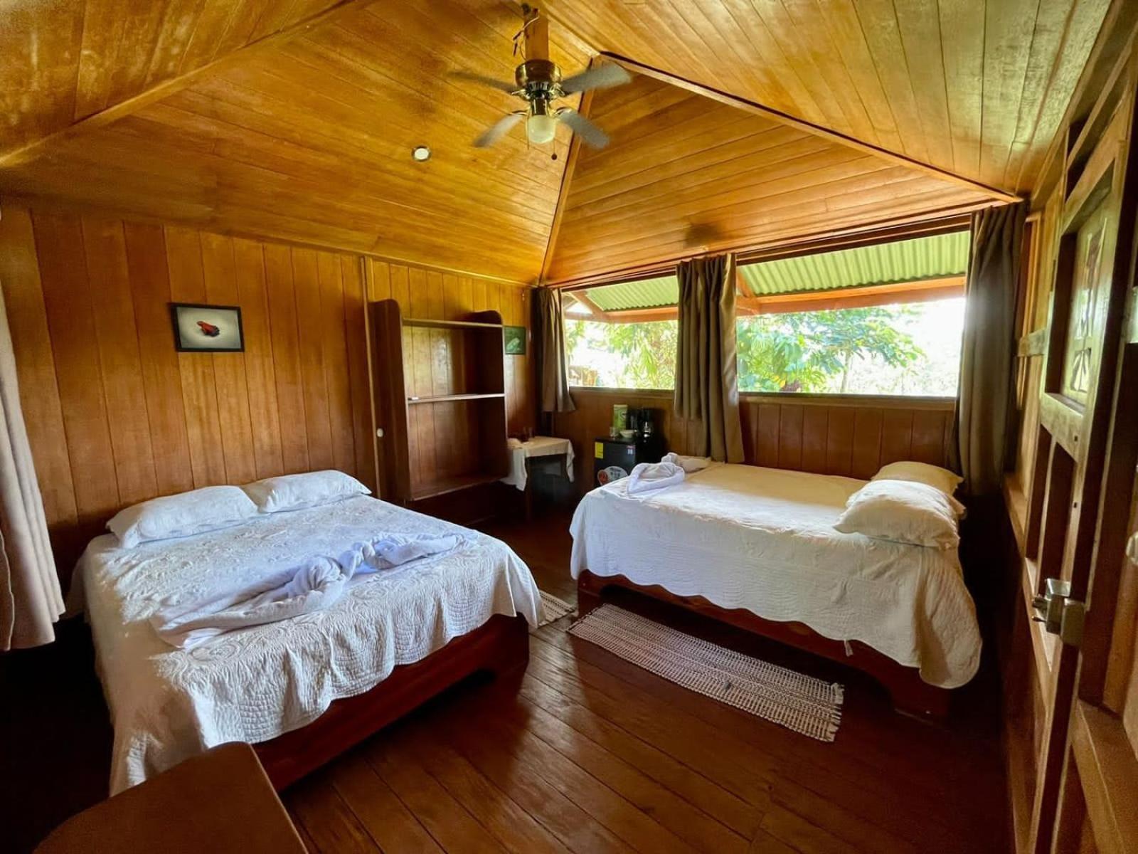 Sunset Lodge