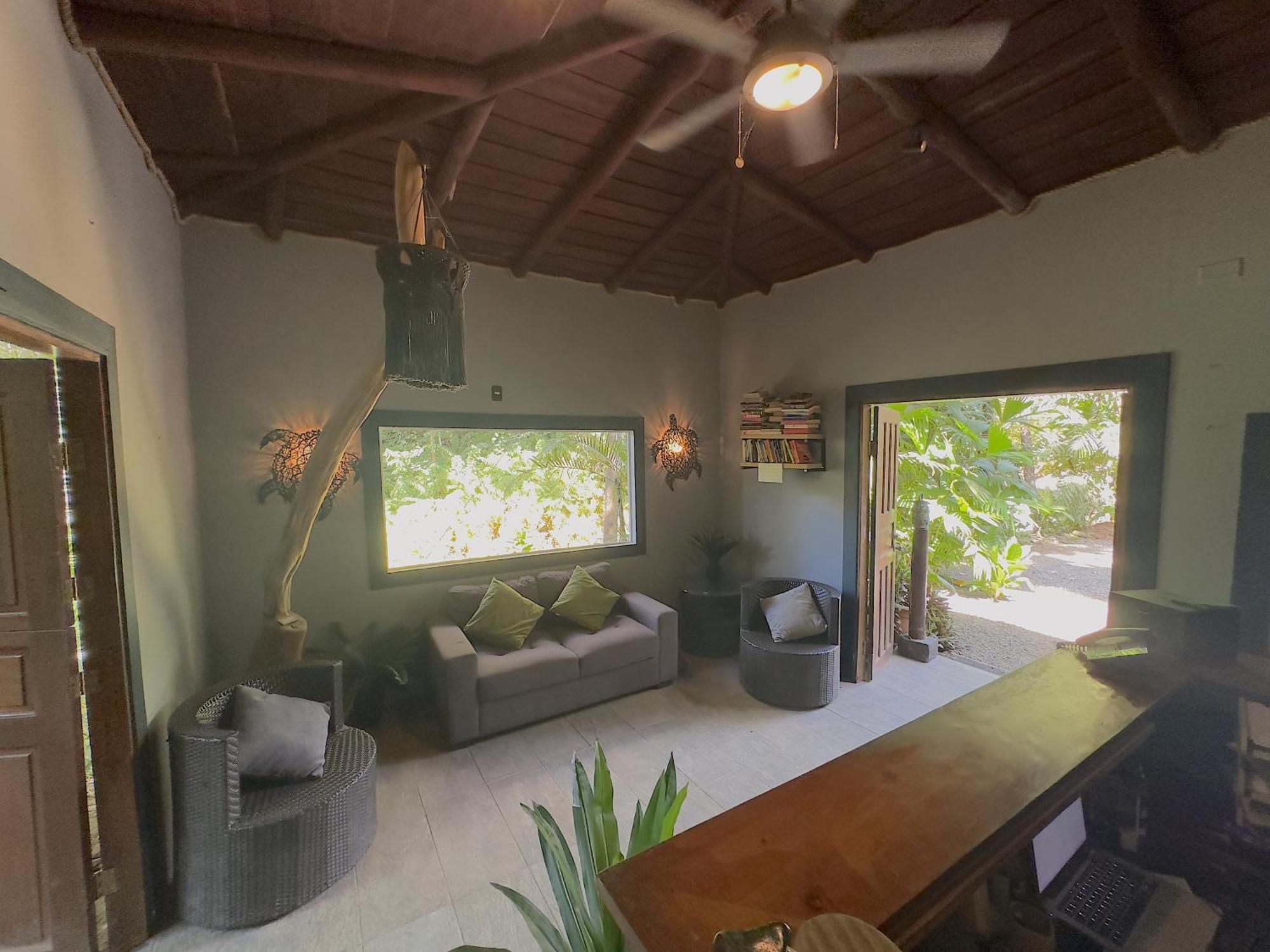 Canaima Chill House Playa Santa Teresa (Puntarenas)