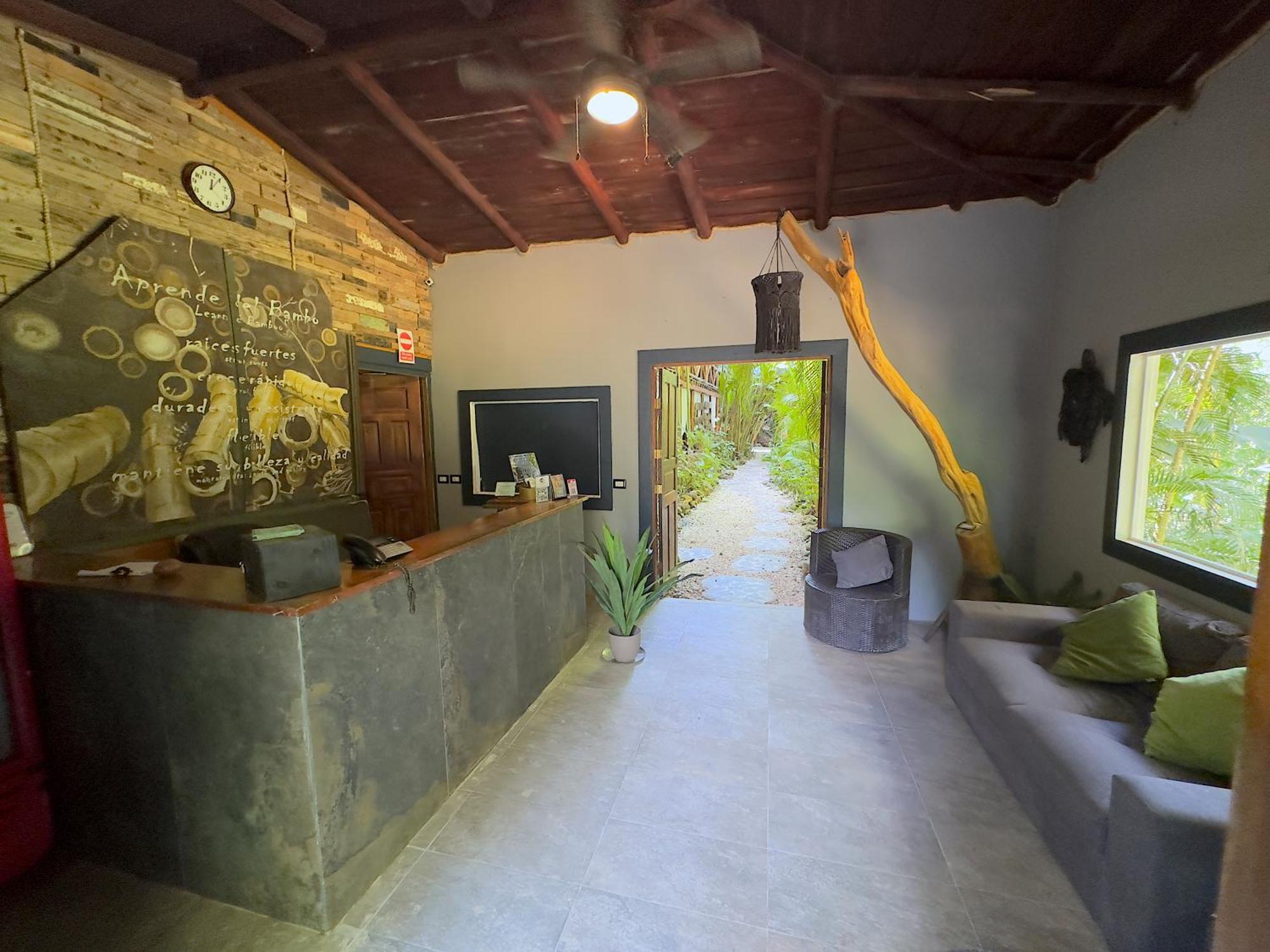 Canaima Chill House Hotel Playa Santa Teresa (Puntarenas)