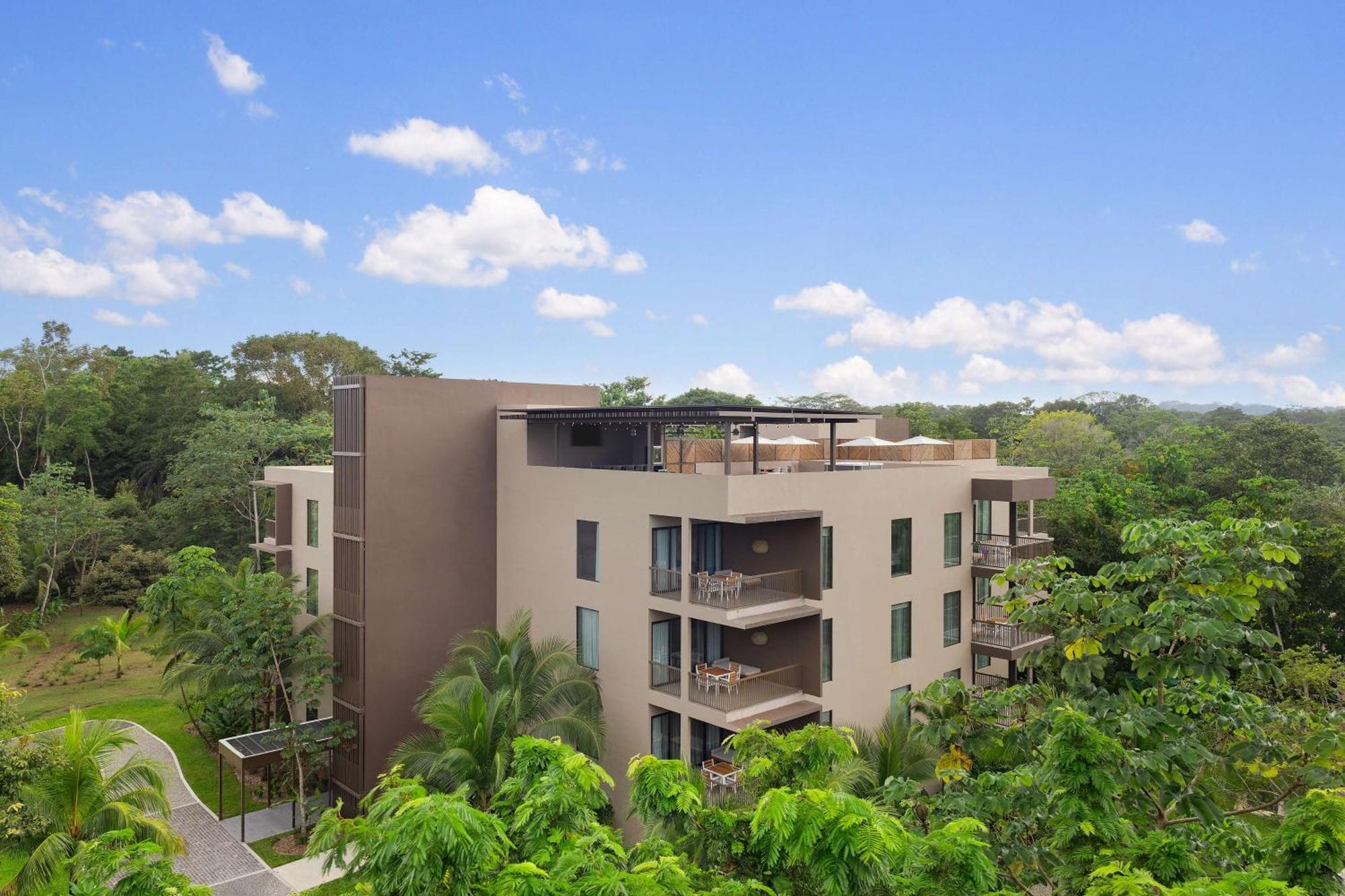 Resort Botanika Osa Peninsula, Curio Collection By Hilton