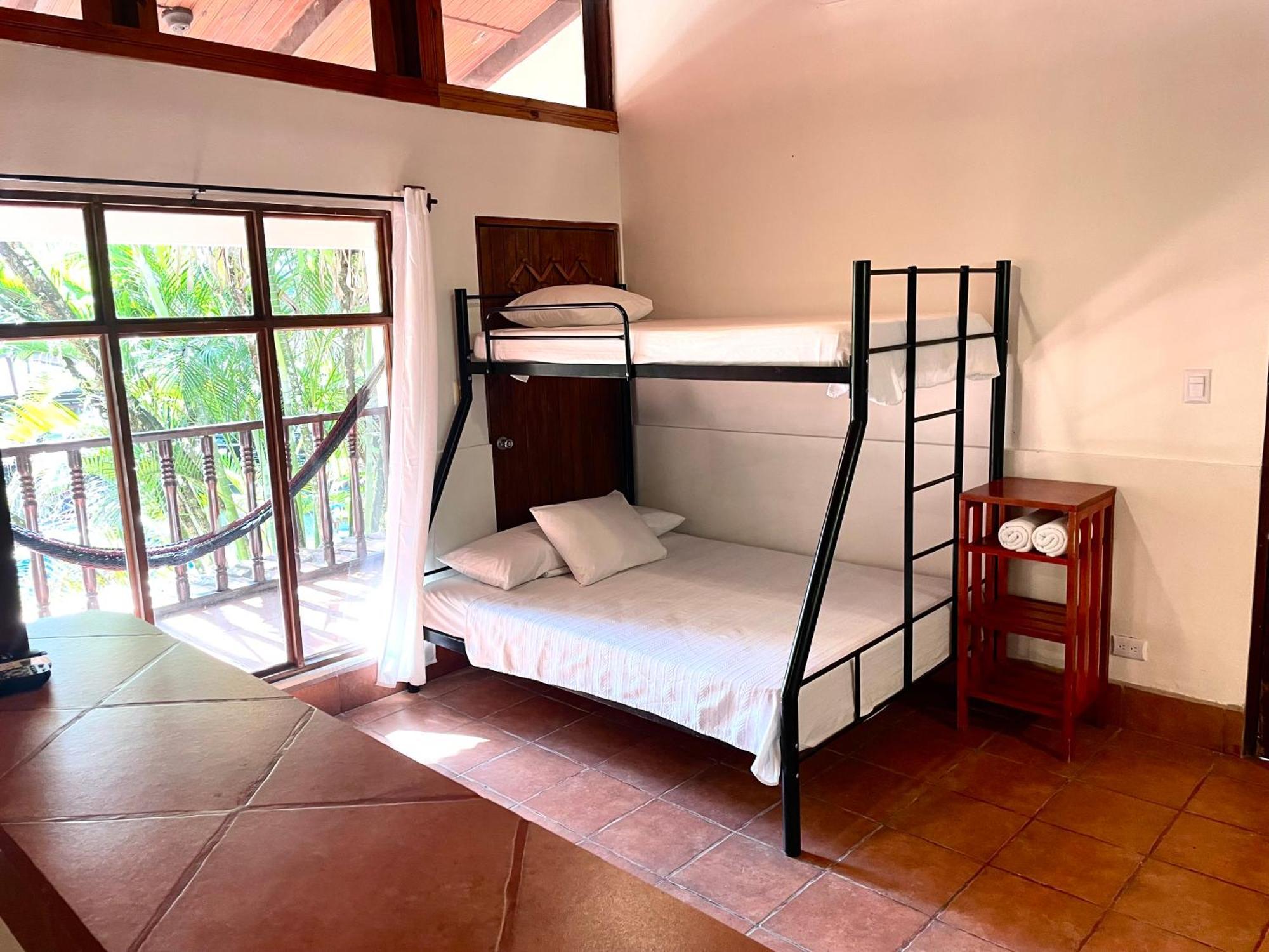 Hotel Rio Lindo 3*