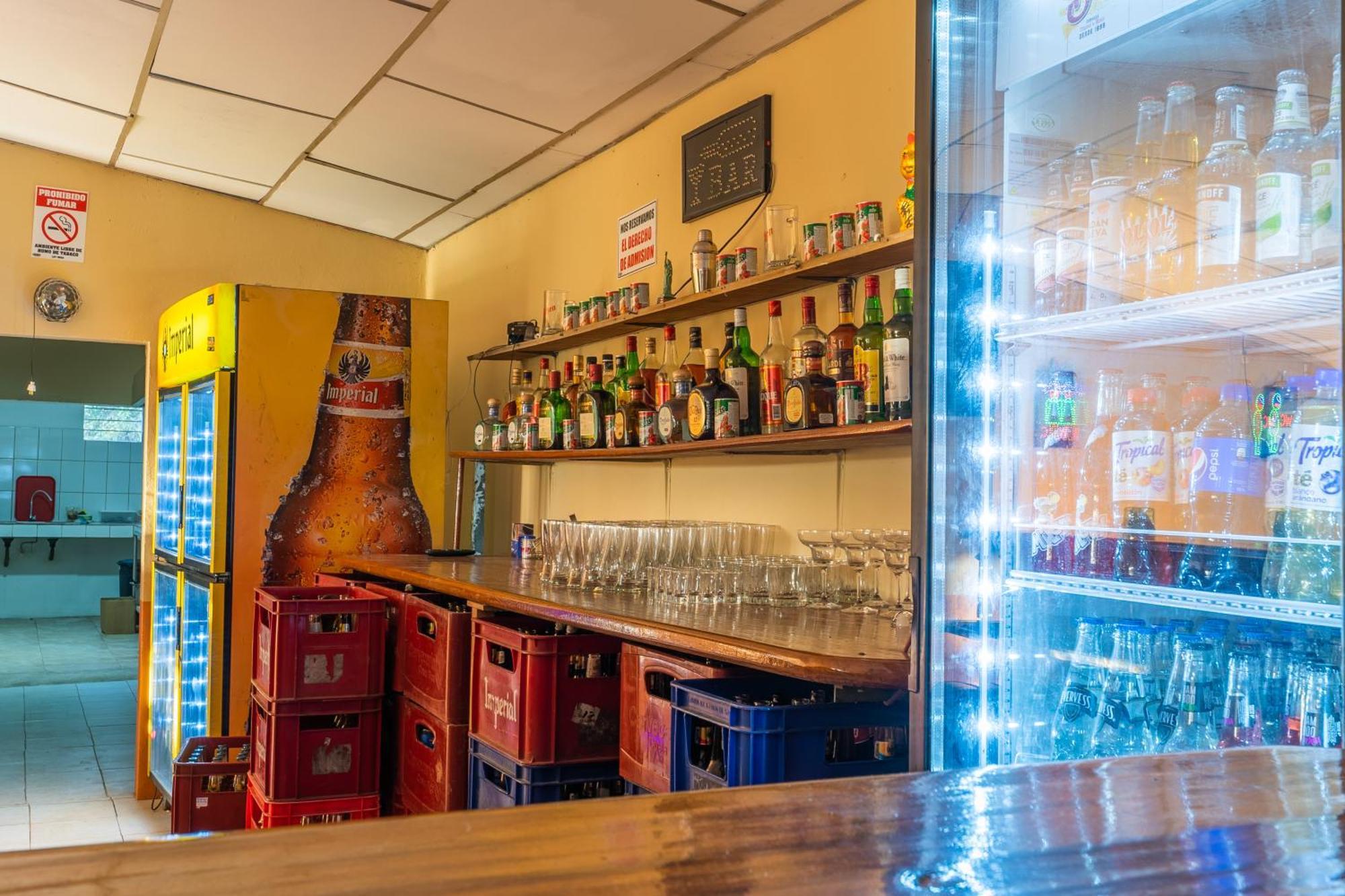 El Cocobolo Food&rest 6 Wifi Ac Pkg Gratis Liberia