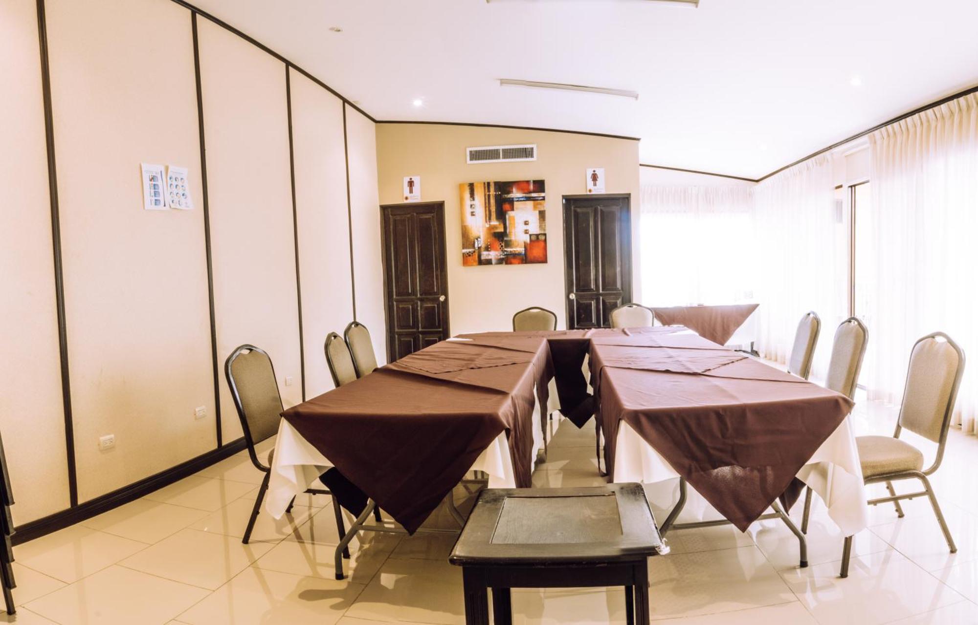 Y Restaurante El Guarco 3* Cartago