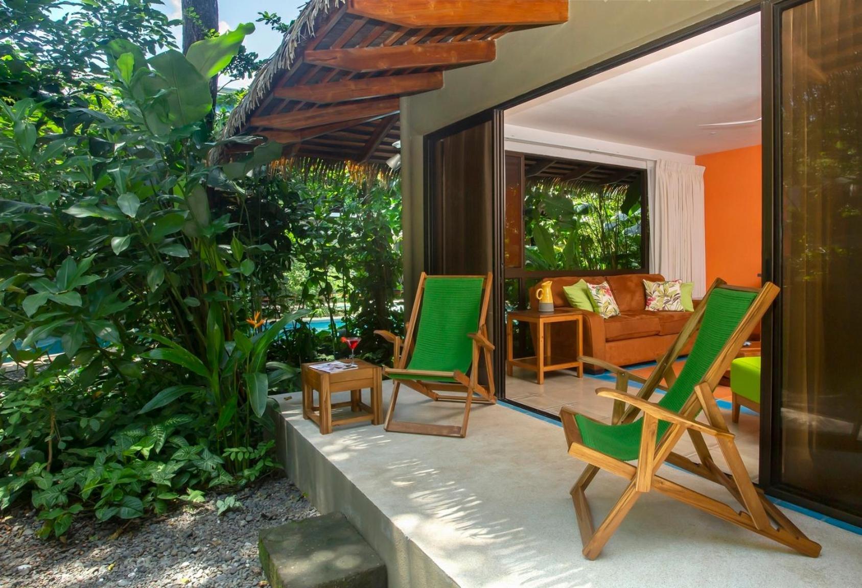 Olas Verdes Hotel