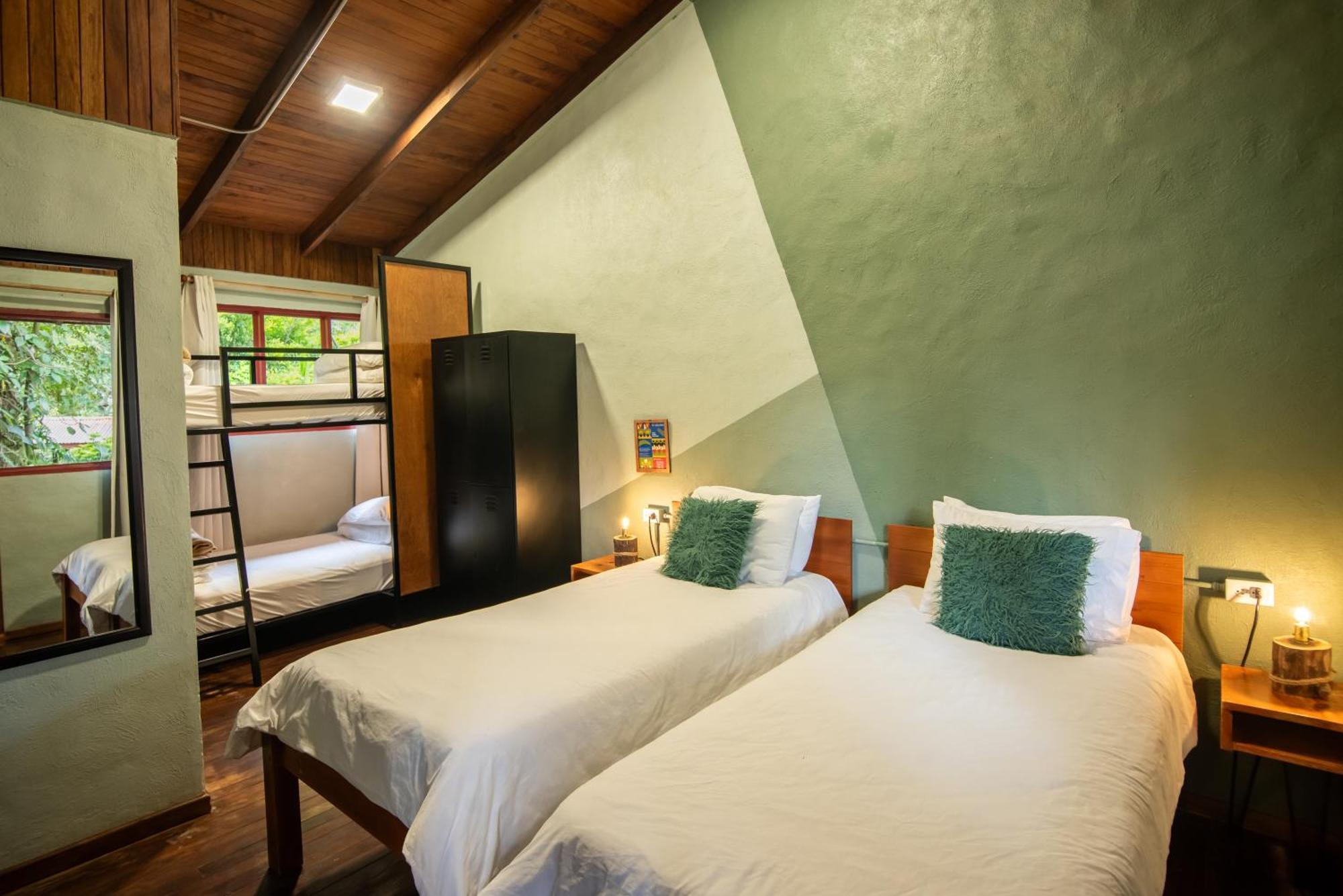 Hotel Socialtel