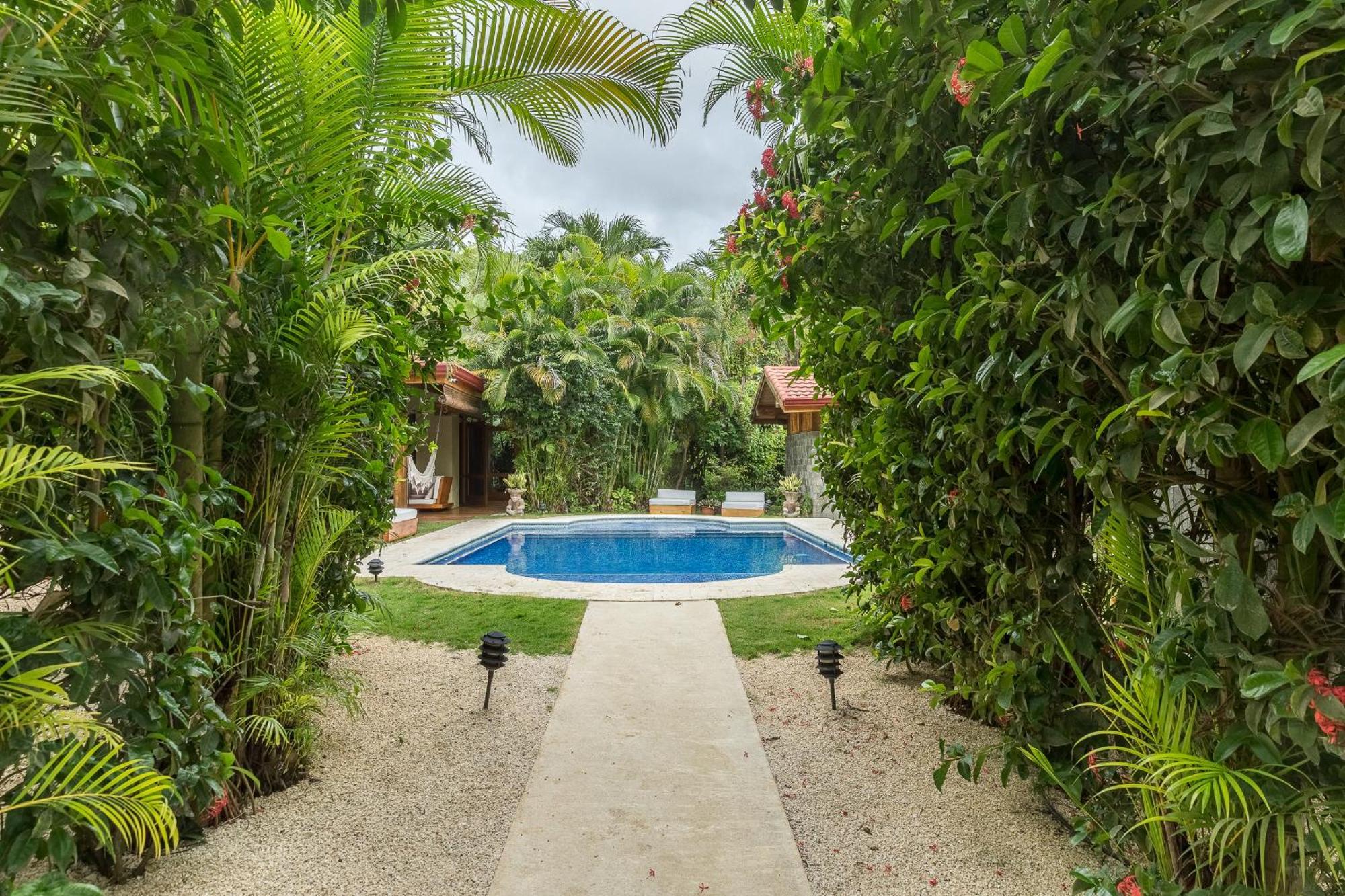 Santa Teresa Hotel *
