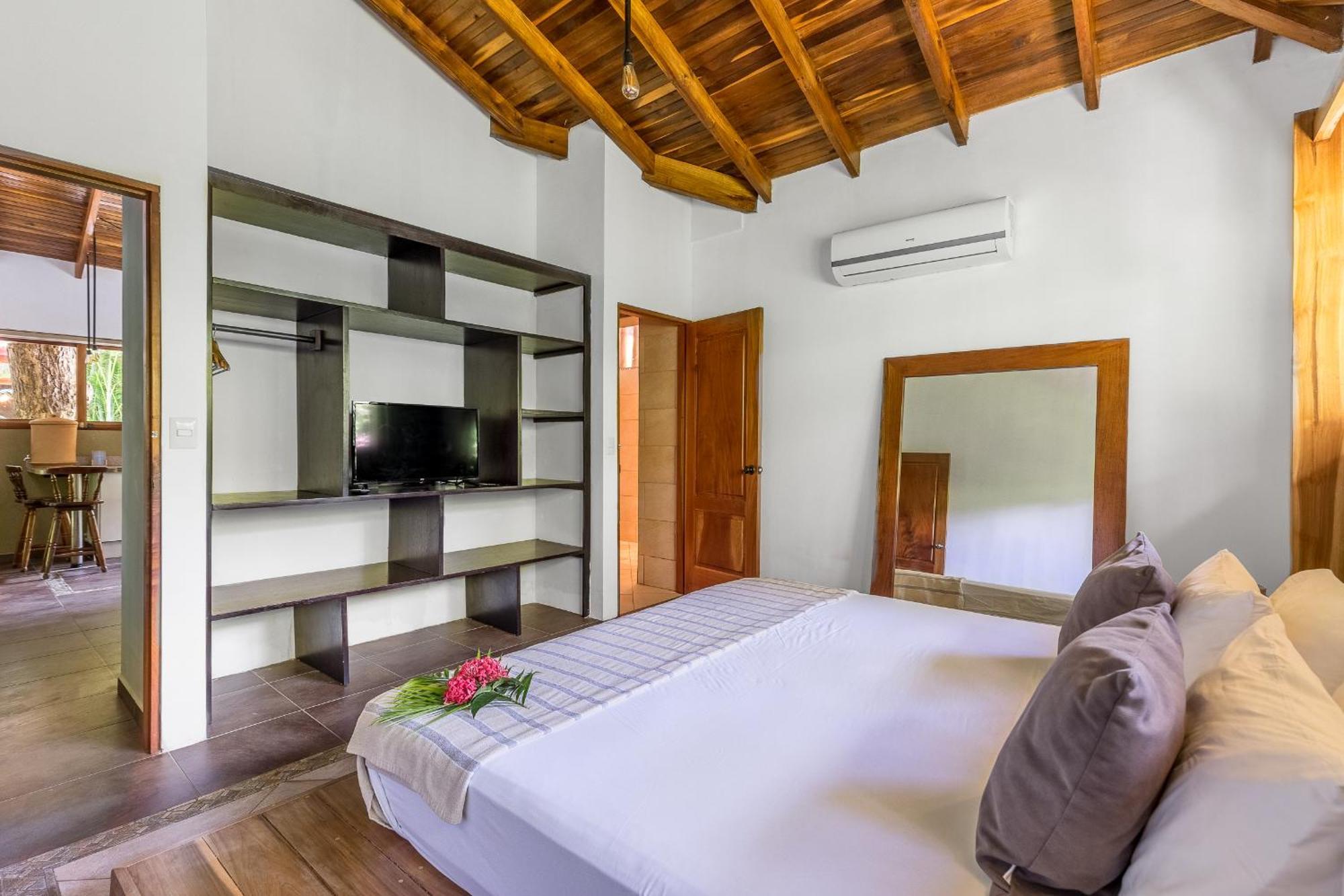 Hotel Santa Teresa *