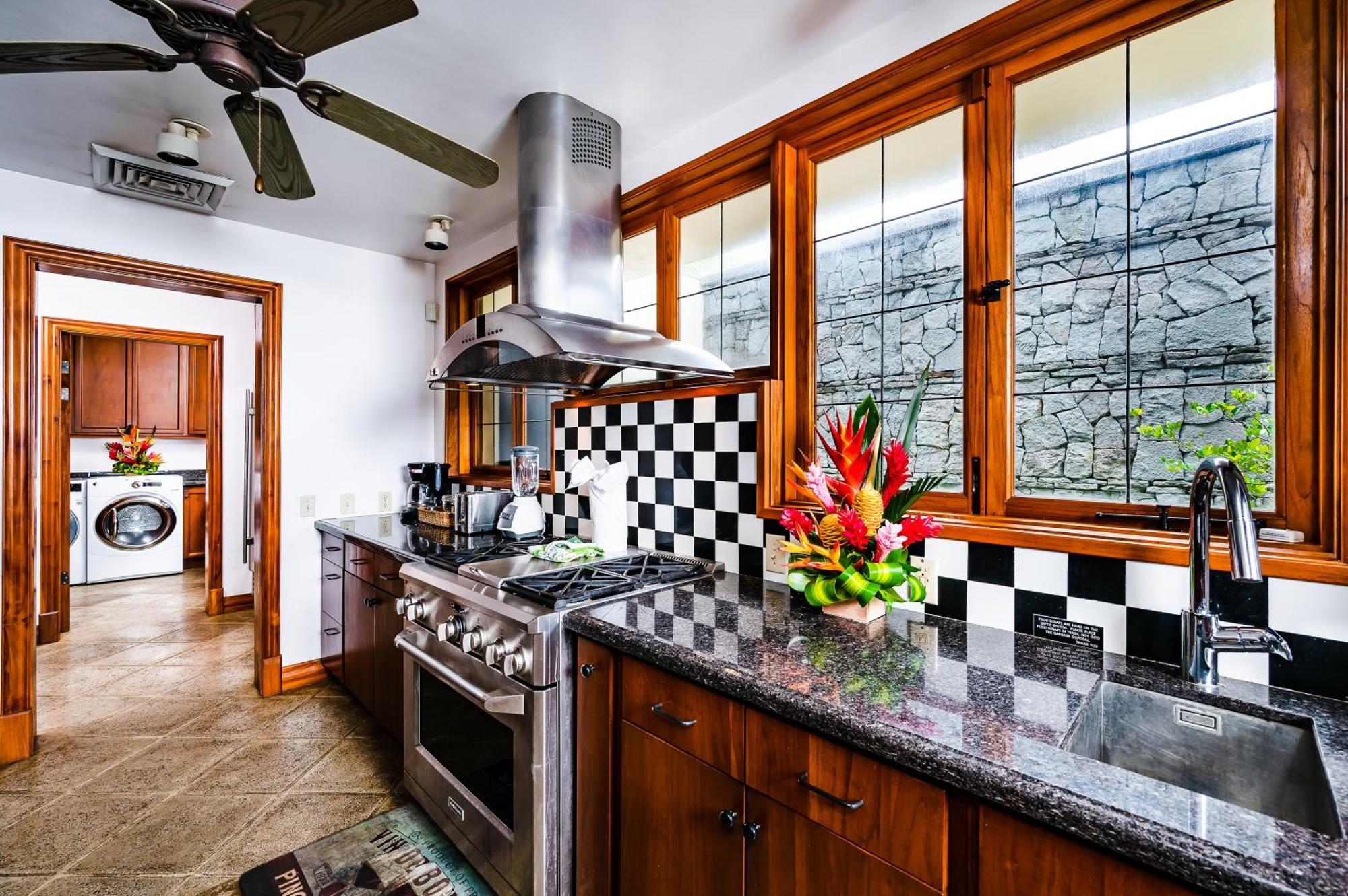Casa Arrecife - 5bdr Beachfront - Ethereal Sunsets Villa