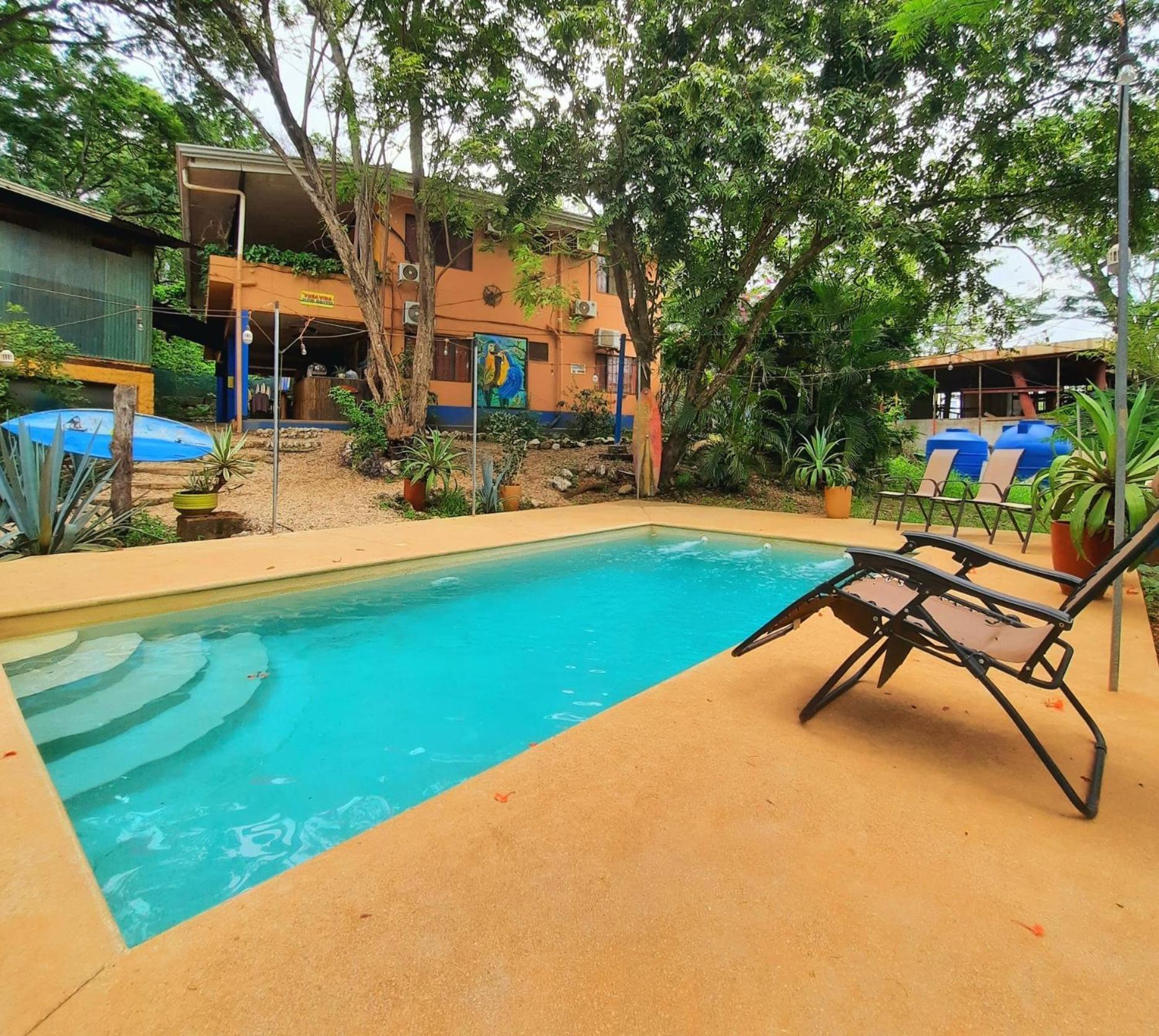 Casa Pura Vida Surf - Costa Rica Hostel Tamarindo