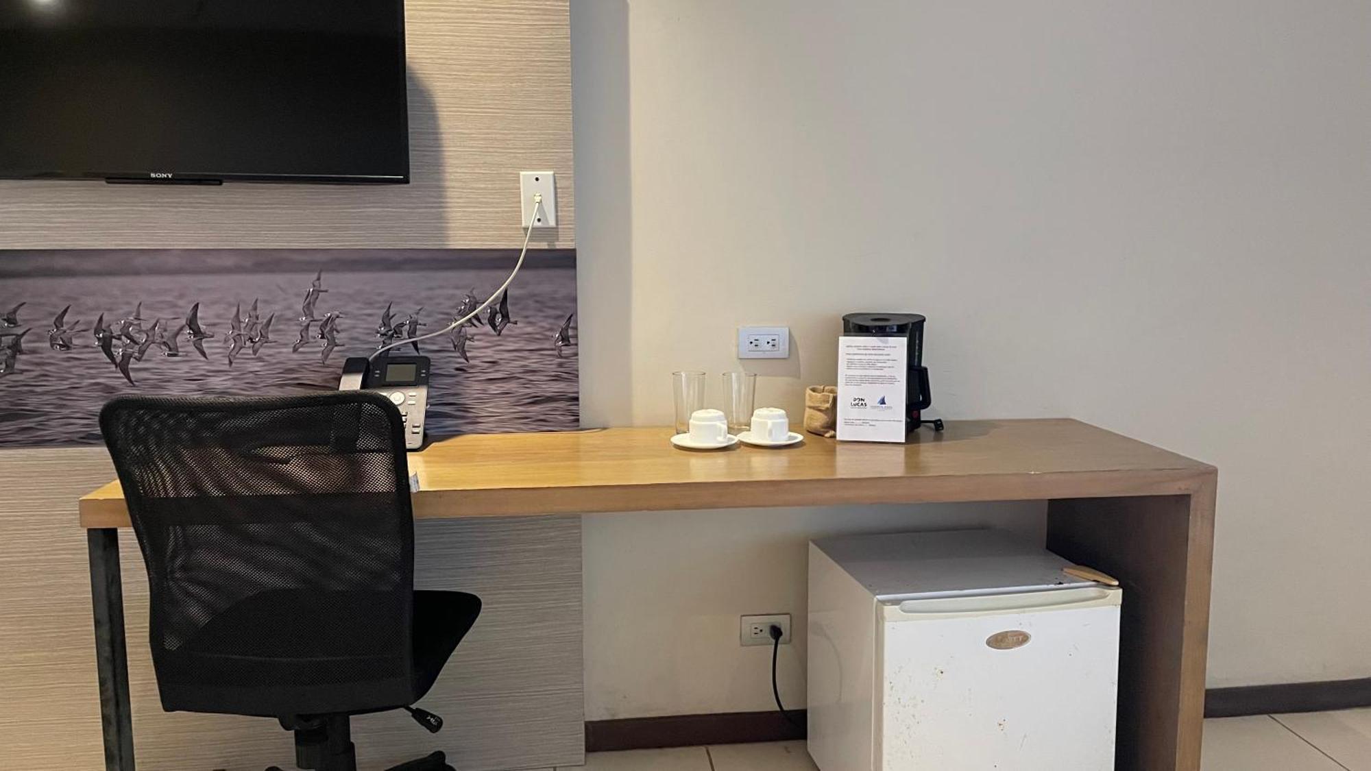 Hotel Puerto Azul 4*