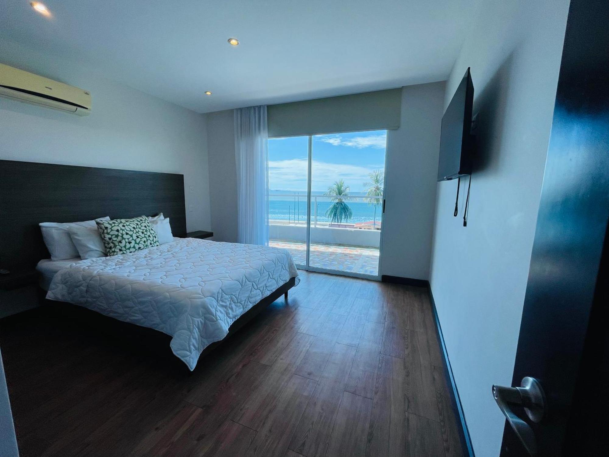 Puerto Azul Hotel