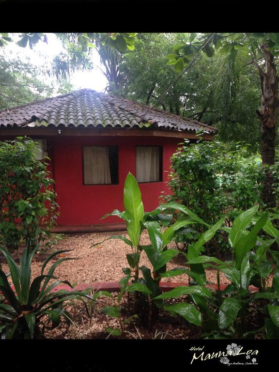 Mauna Loa Hotel