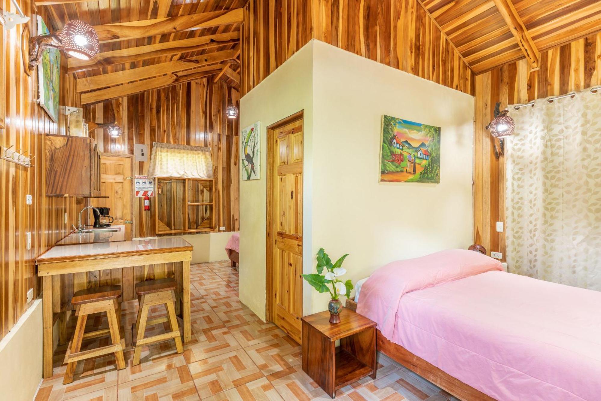 Monteverde Villa Lodge *