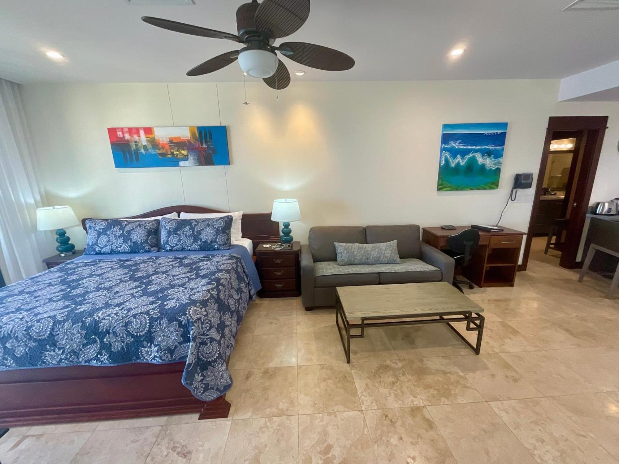 Apartment Oceanfront #1119 In A Luxury
