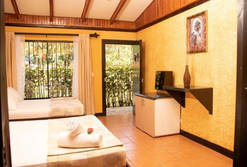Pacific Paradise Hotel