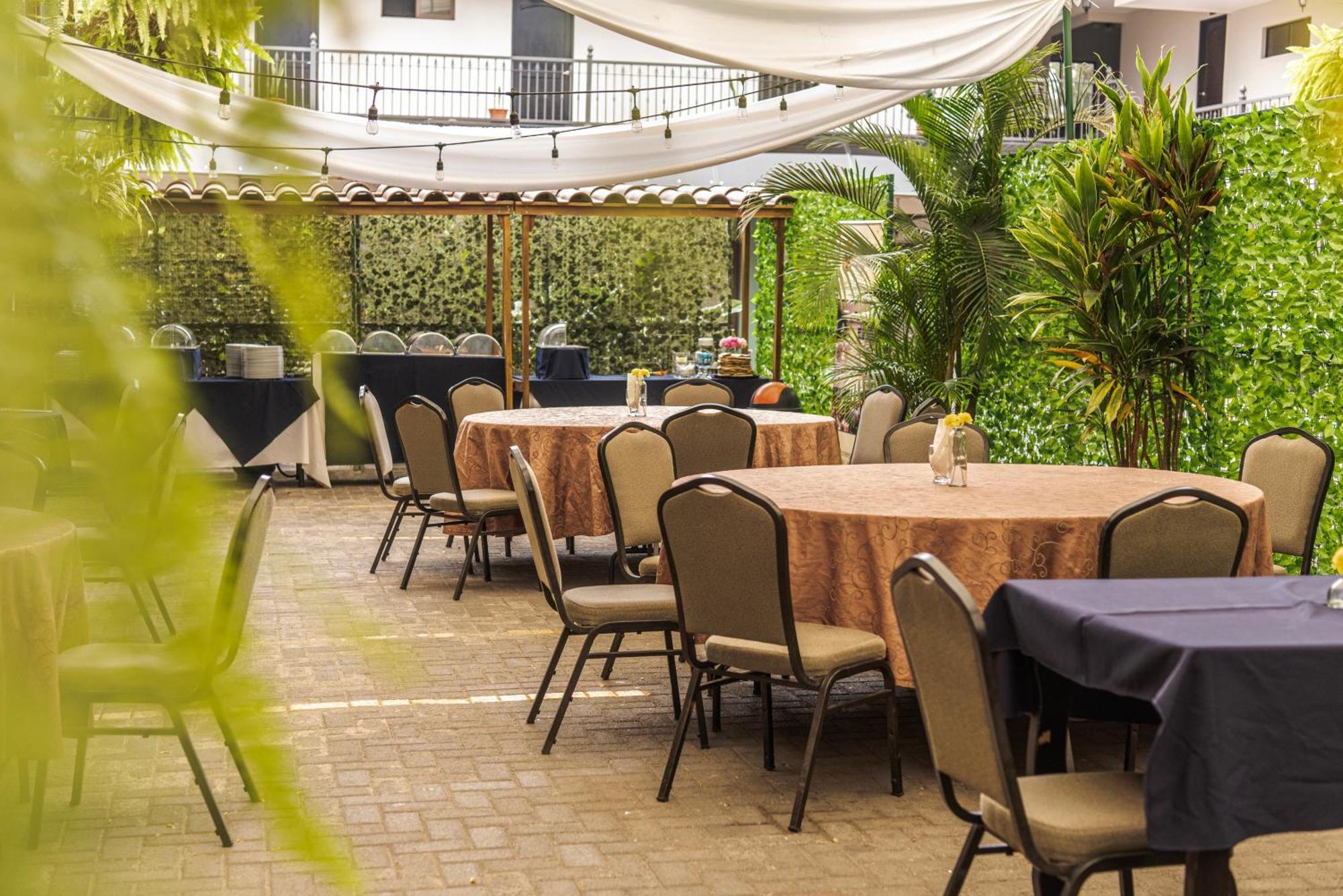 Y Restaurante El Guarco 3* Cartago