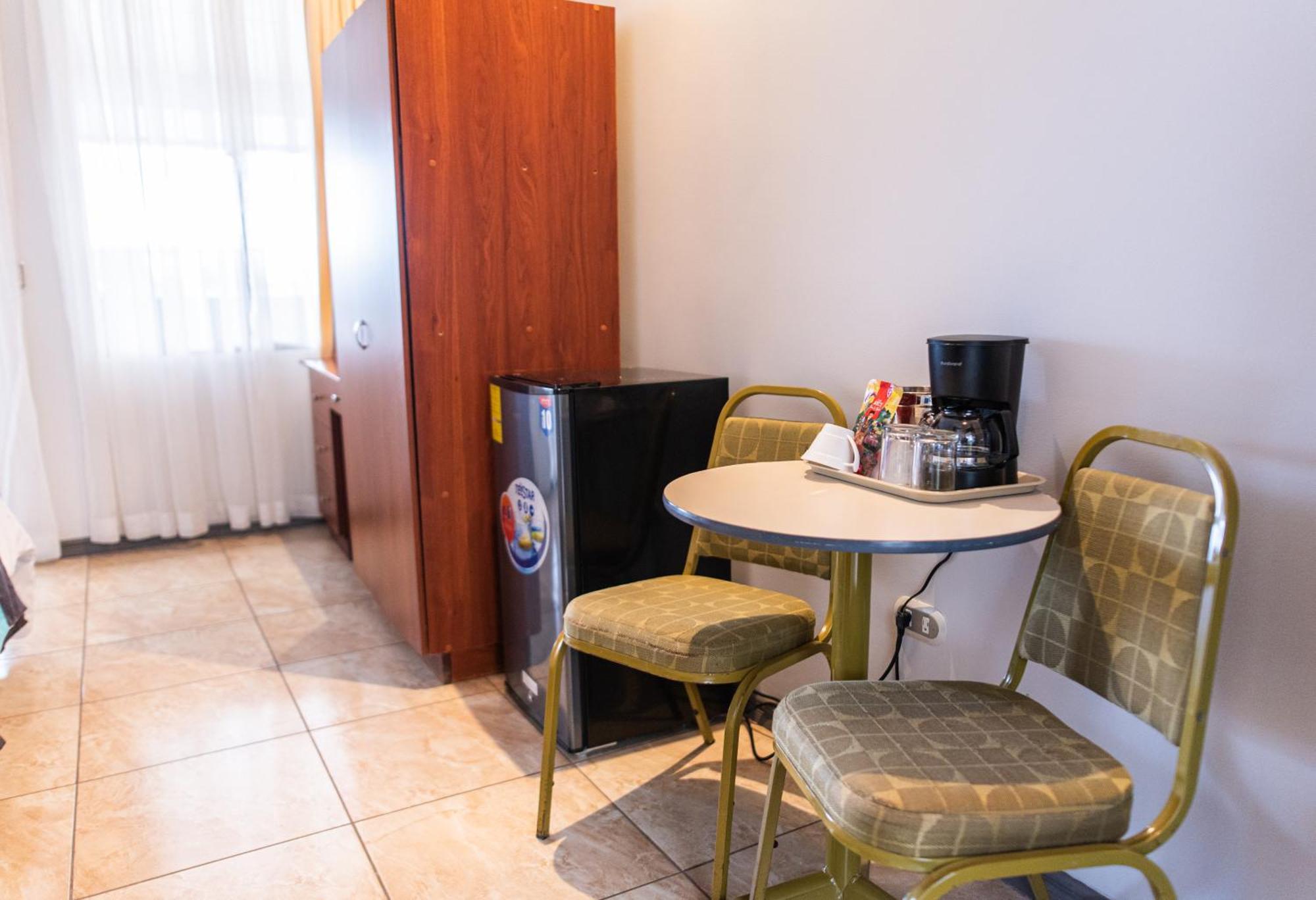 Hotel Y Restaurante El Guarco Cartago