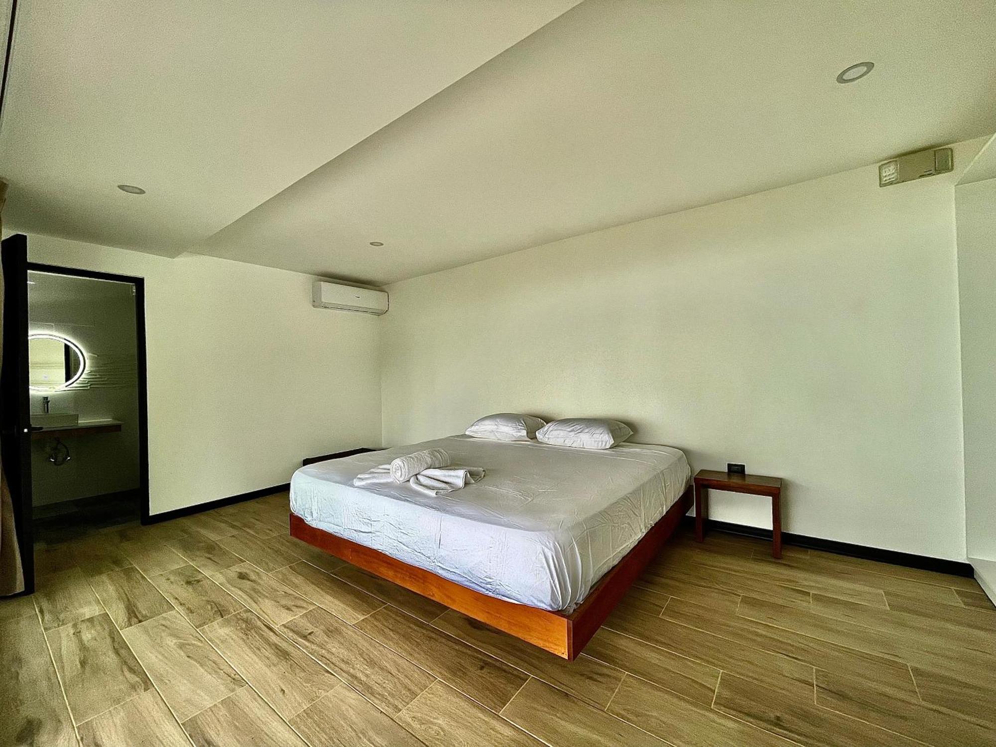 Pura Natura Lodge *