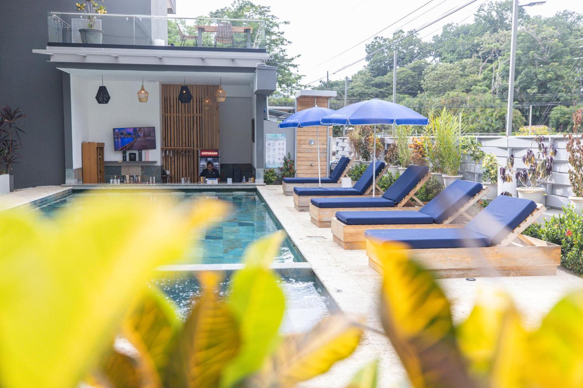 Paradise Bay Boutique Hotel Playa Herradura (Puntarenas)