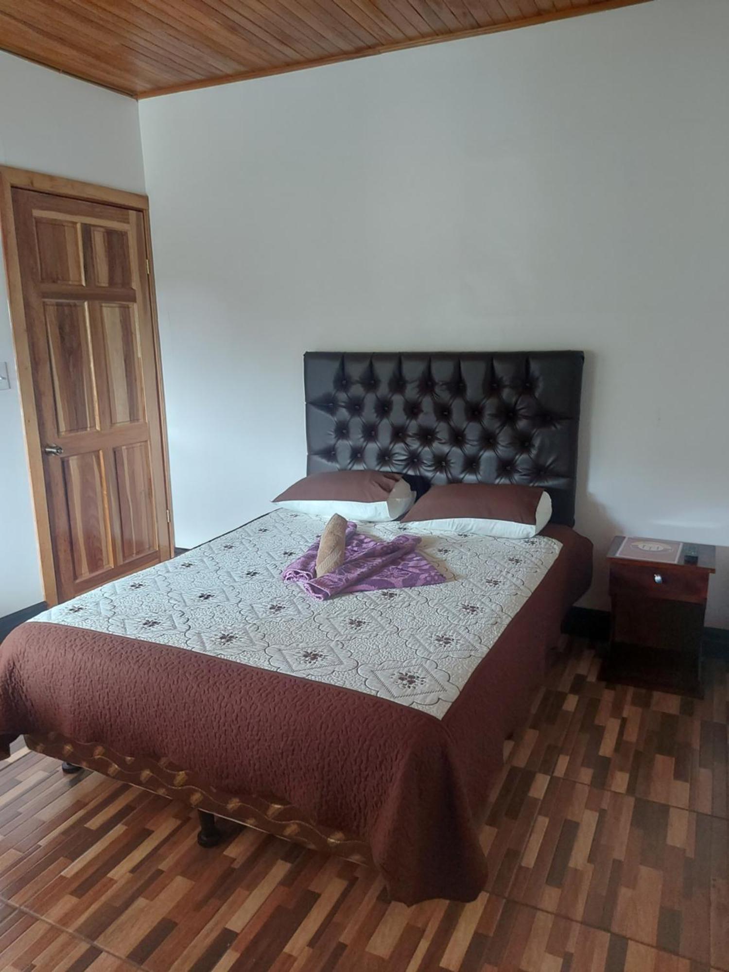 Alisson Y Restaurant 5* Monteverde