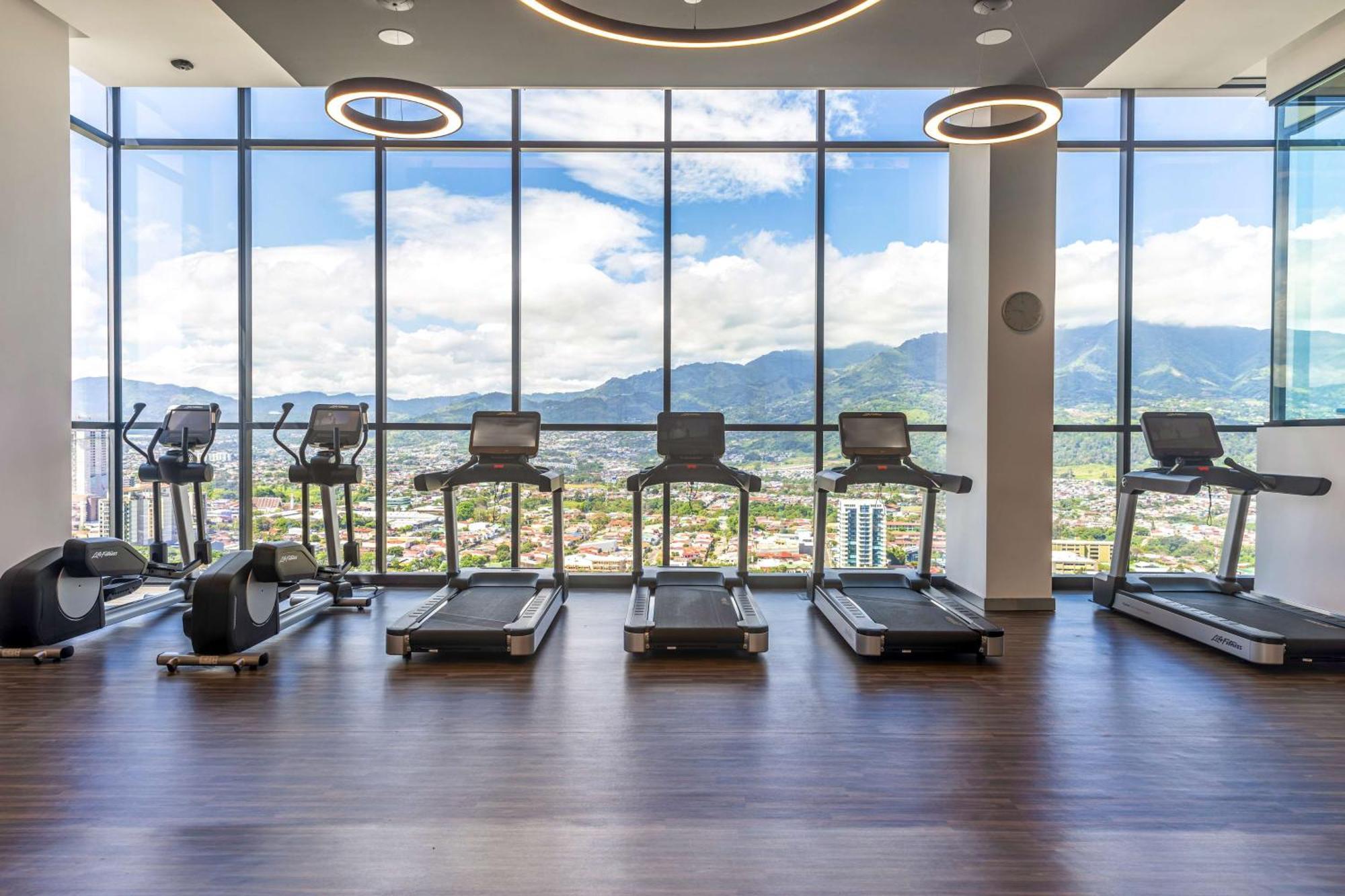Hilton La Sabana Hotel 4*