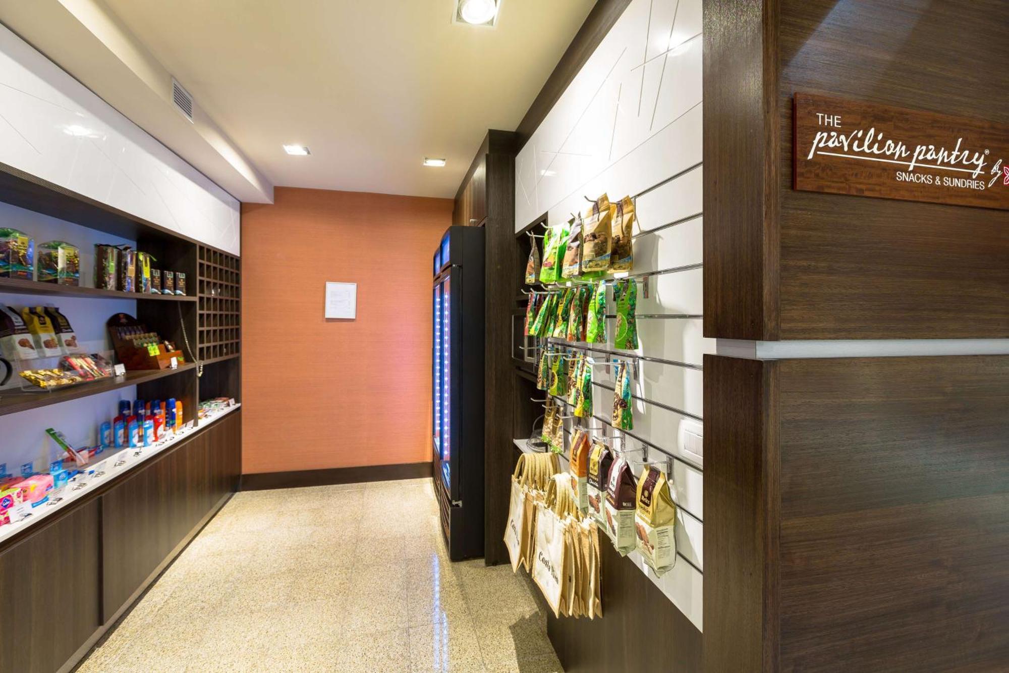 Hilton Garden La Sabana, Costa Rica Hotel 3*
