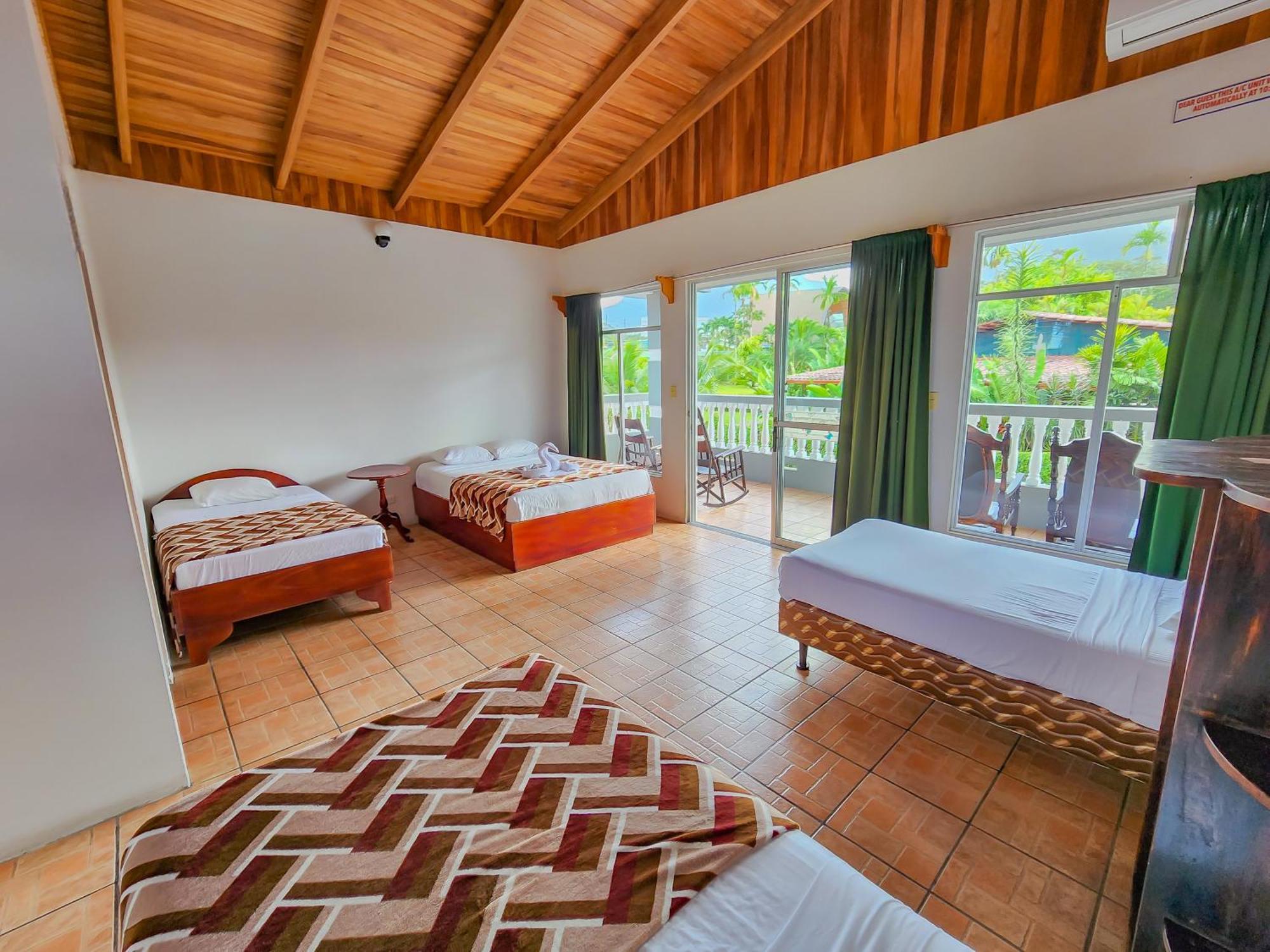 Sierra Arenal 3*