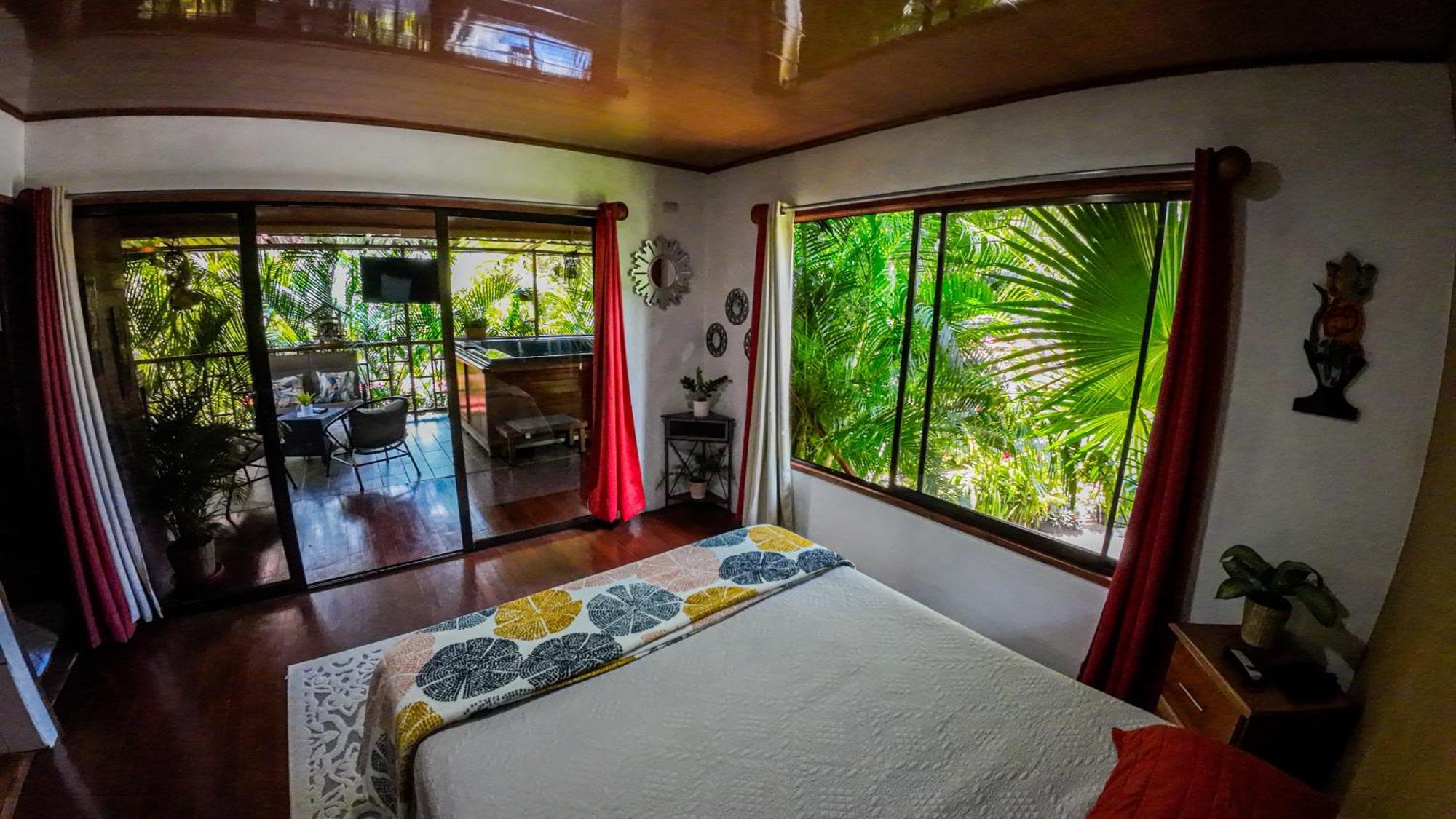 Hotel Iguanas Arenal Volcano *