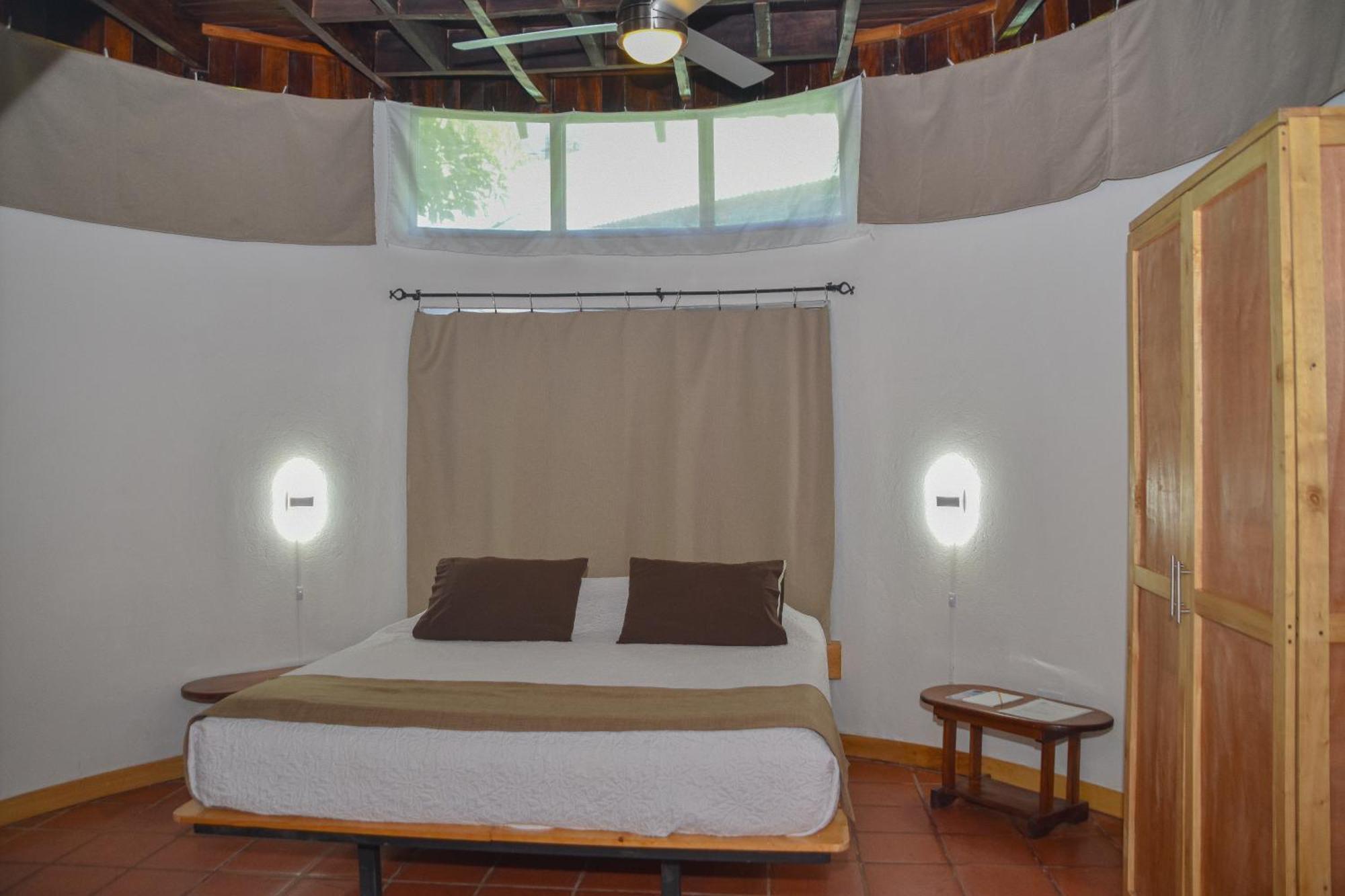 Luna Llena Bed & Breakfast