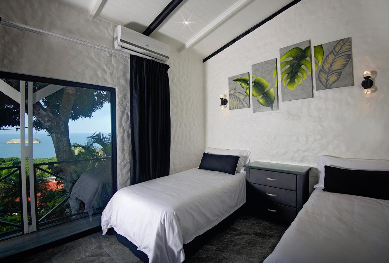 Roca Boutique & - Adult Only