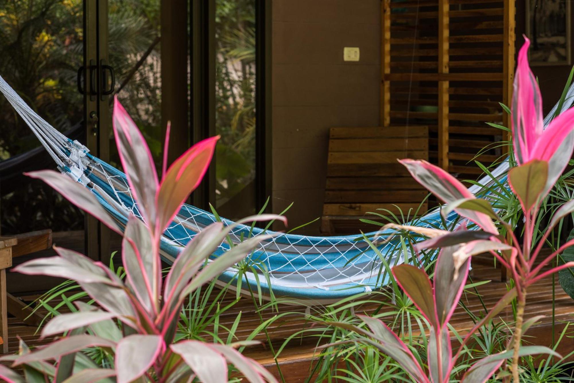Ohana Aparthotel