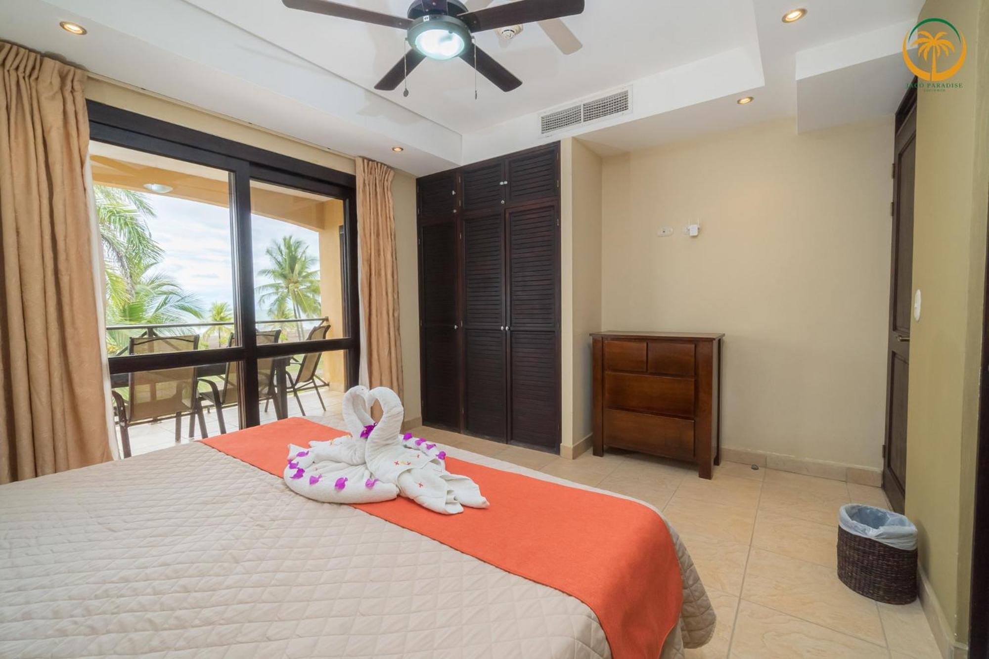 Bahia Encantada Beach Front Proyect, Jaco Paradise 4* Jaco