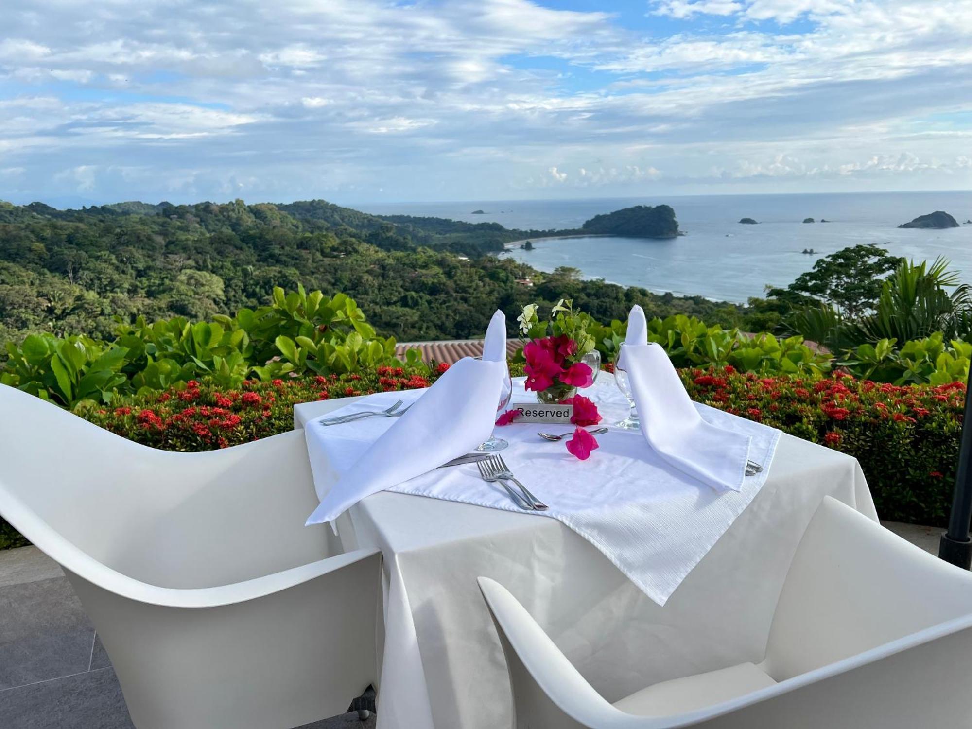 La Mariposa Hotel 4*