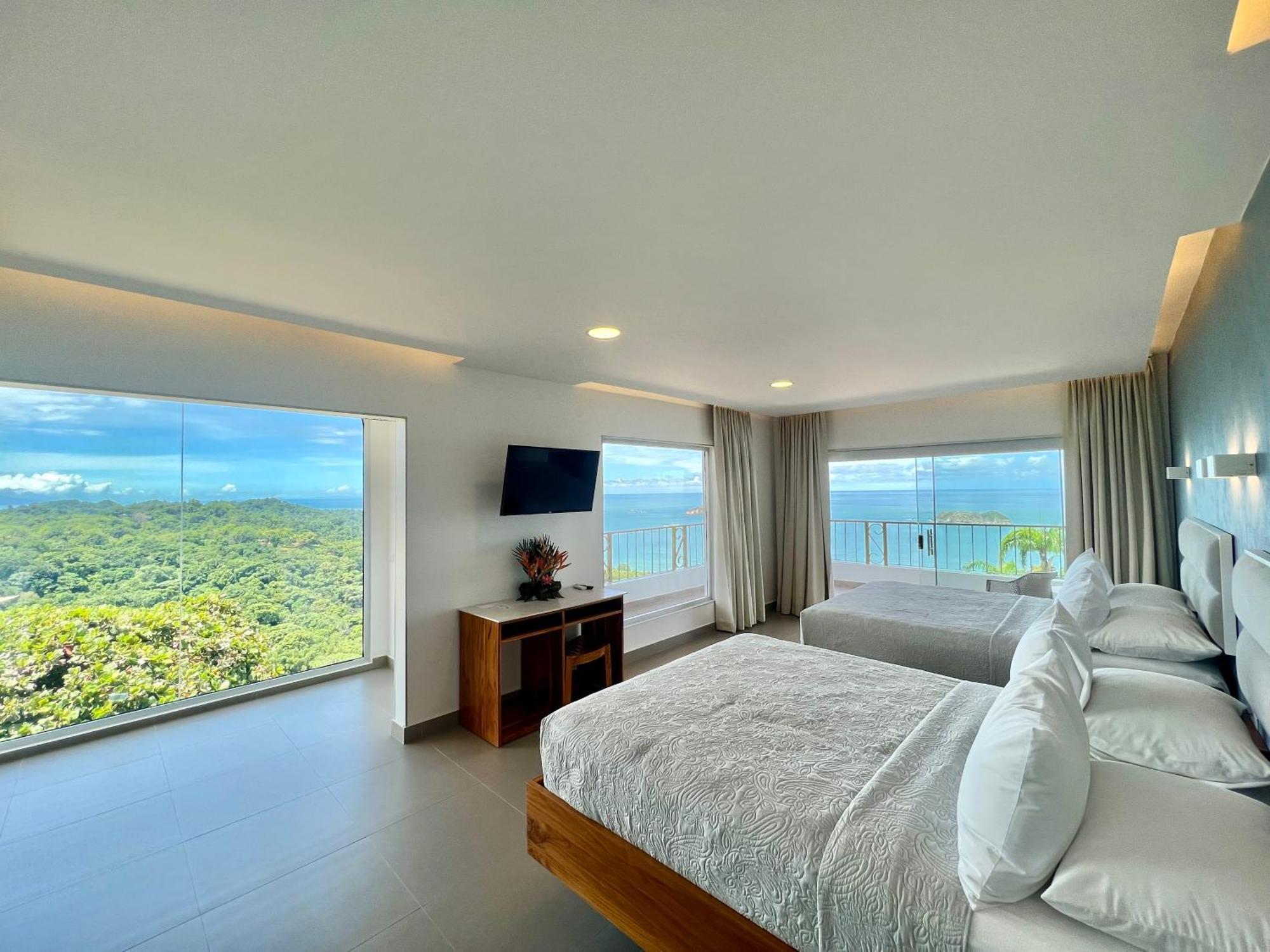 La Mariposa Hotel 4*