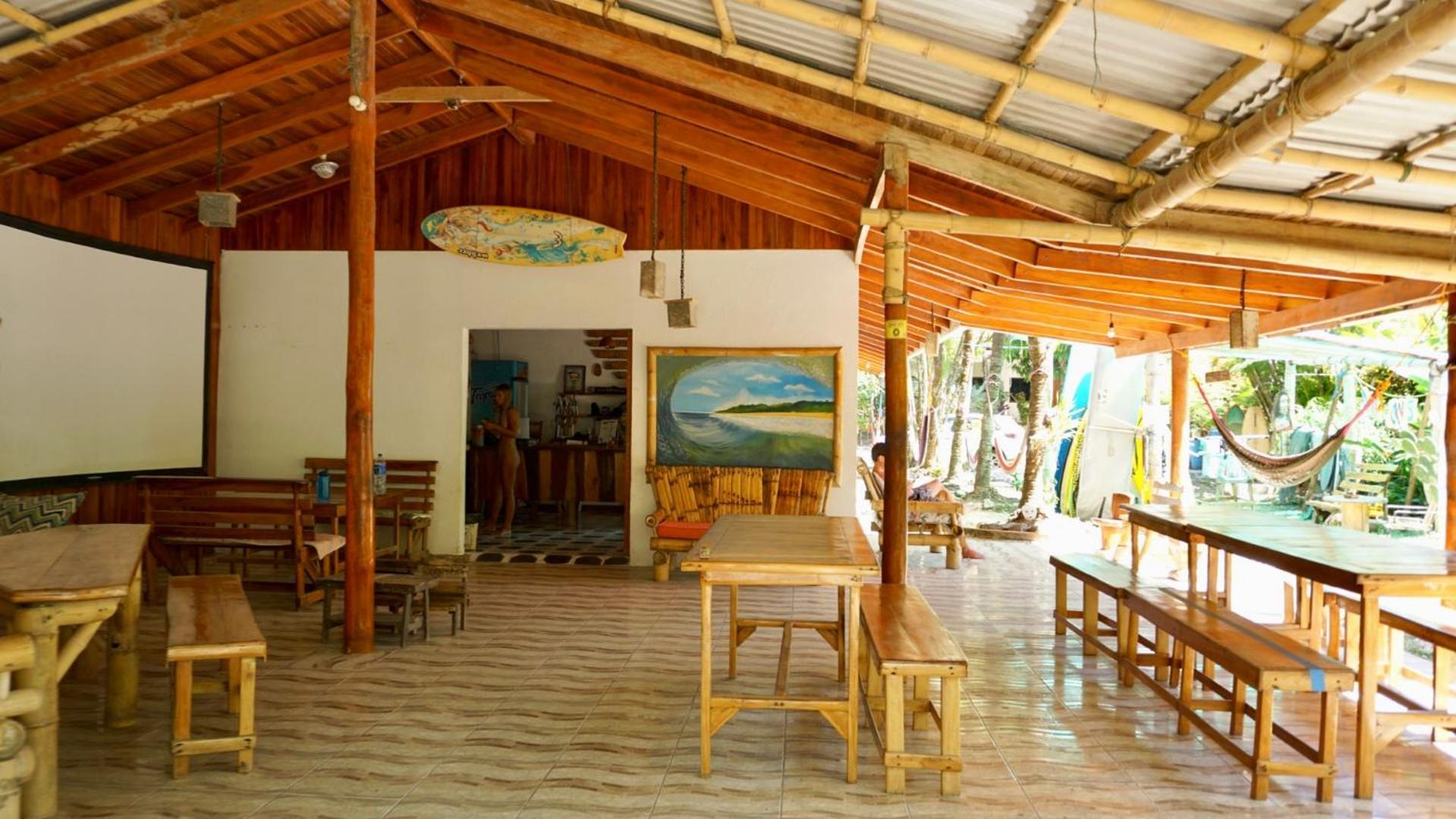 Don Jon's Surf And Yoga Playa Santa Teresa (Puntarenas)