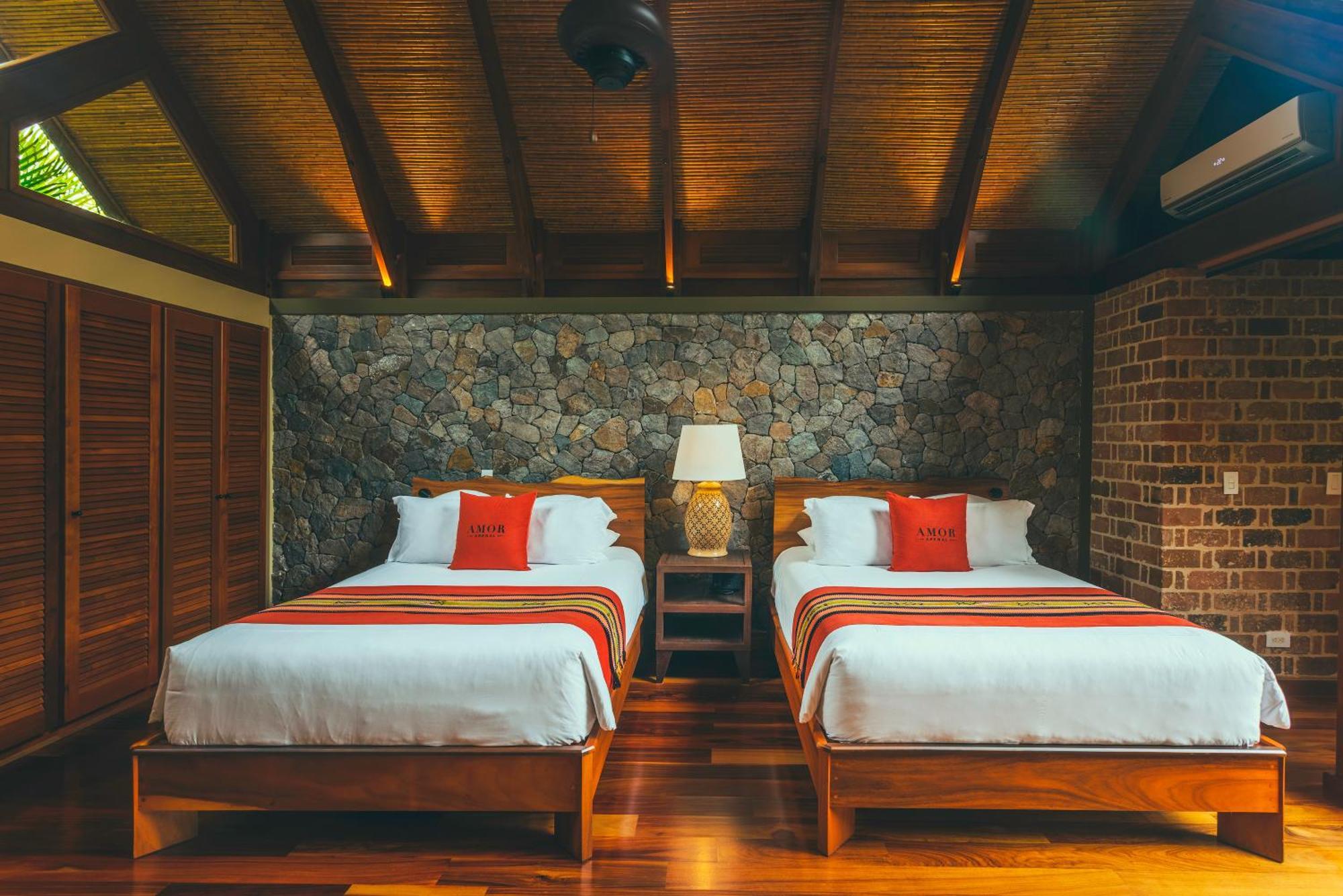 Hotel Arenal Adults Friendly