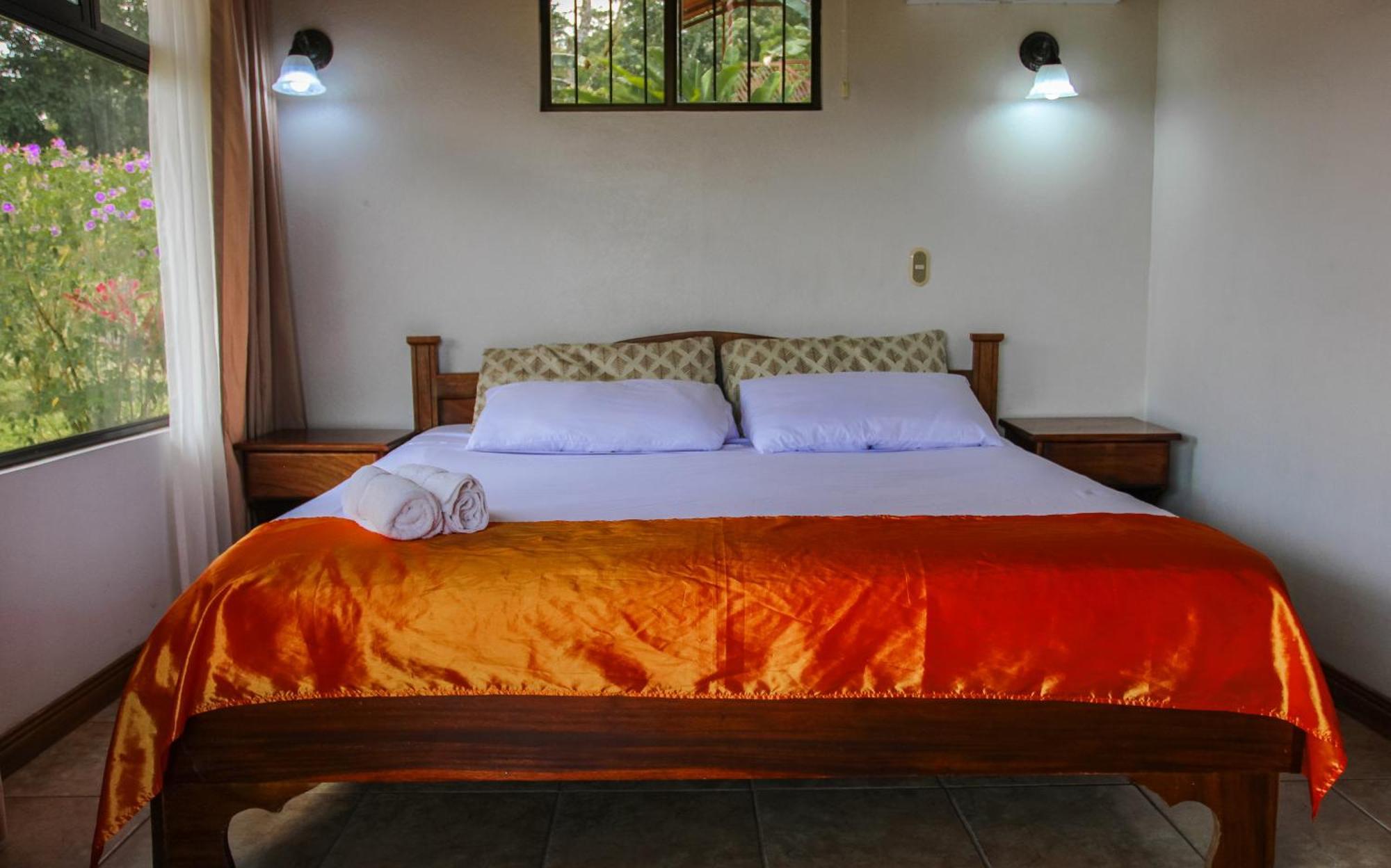 Hotel Miradas Arenal & Hotsprings 3*