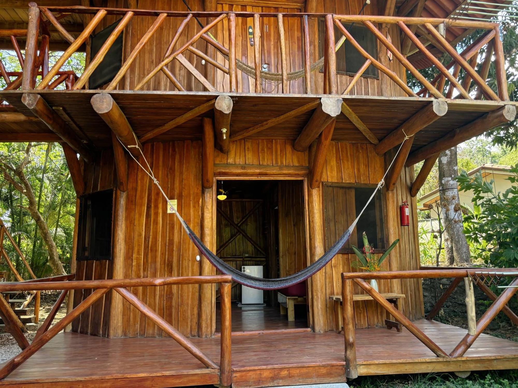 Don Jon's Surf And Yoga Playa Santa Teresa (Puntarenas)