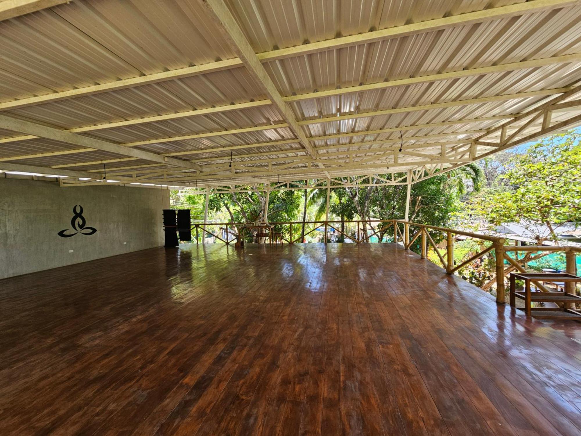 Don Jon's Surf And Yoga Playa Santa Teresa (Puntarenas)