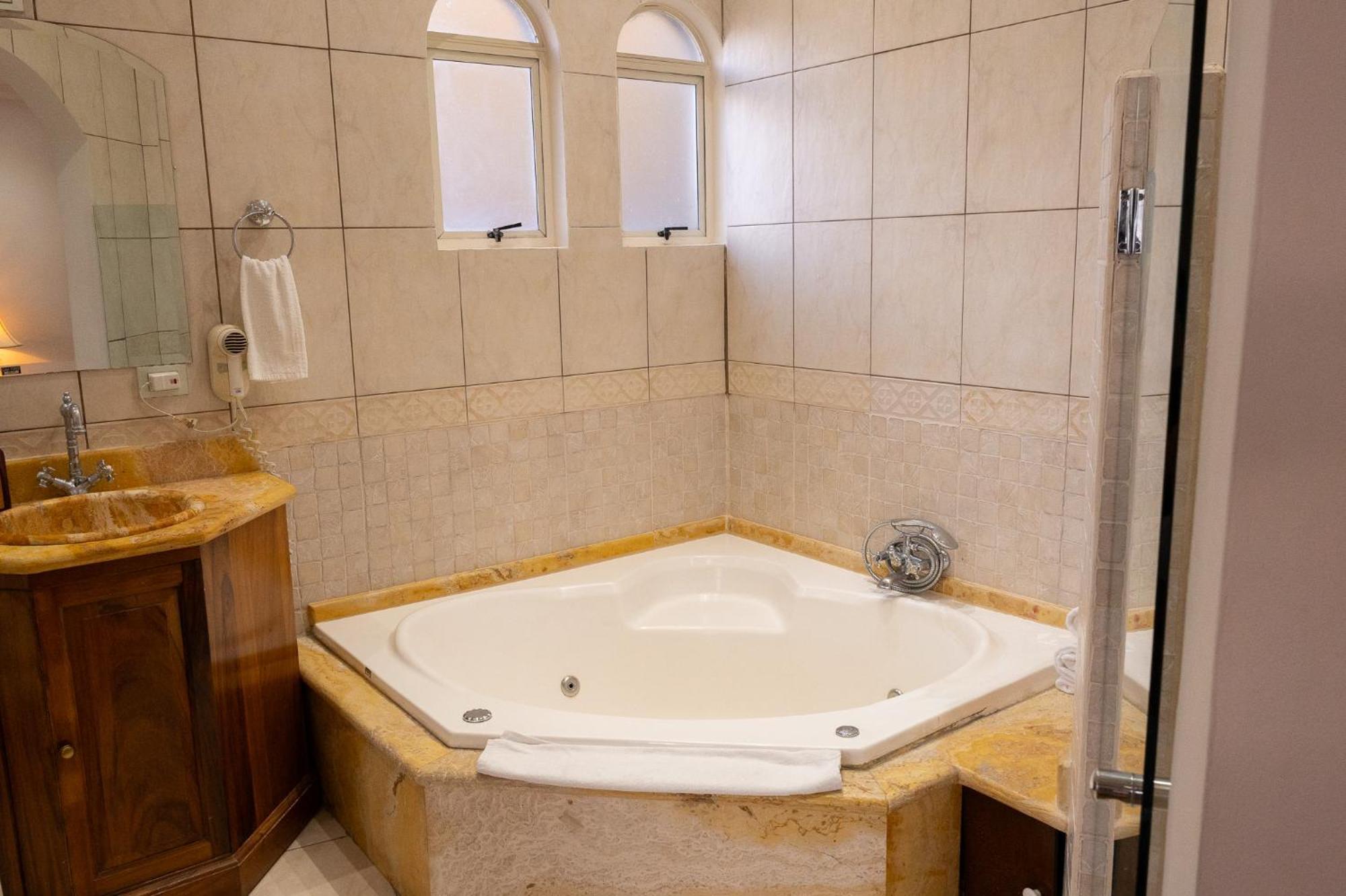 Casa Conde & Hotel San Jose (San Jose)