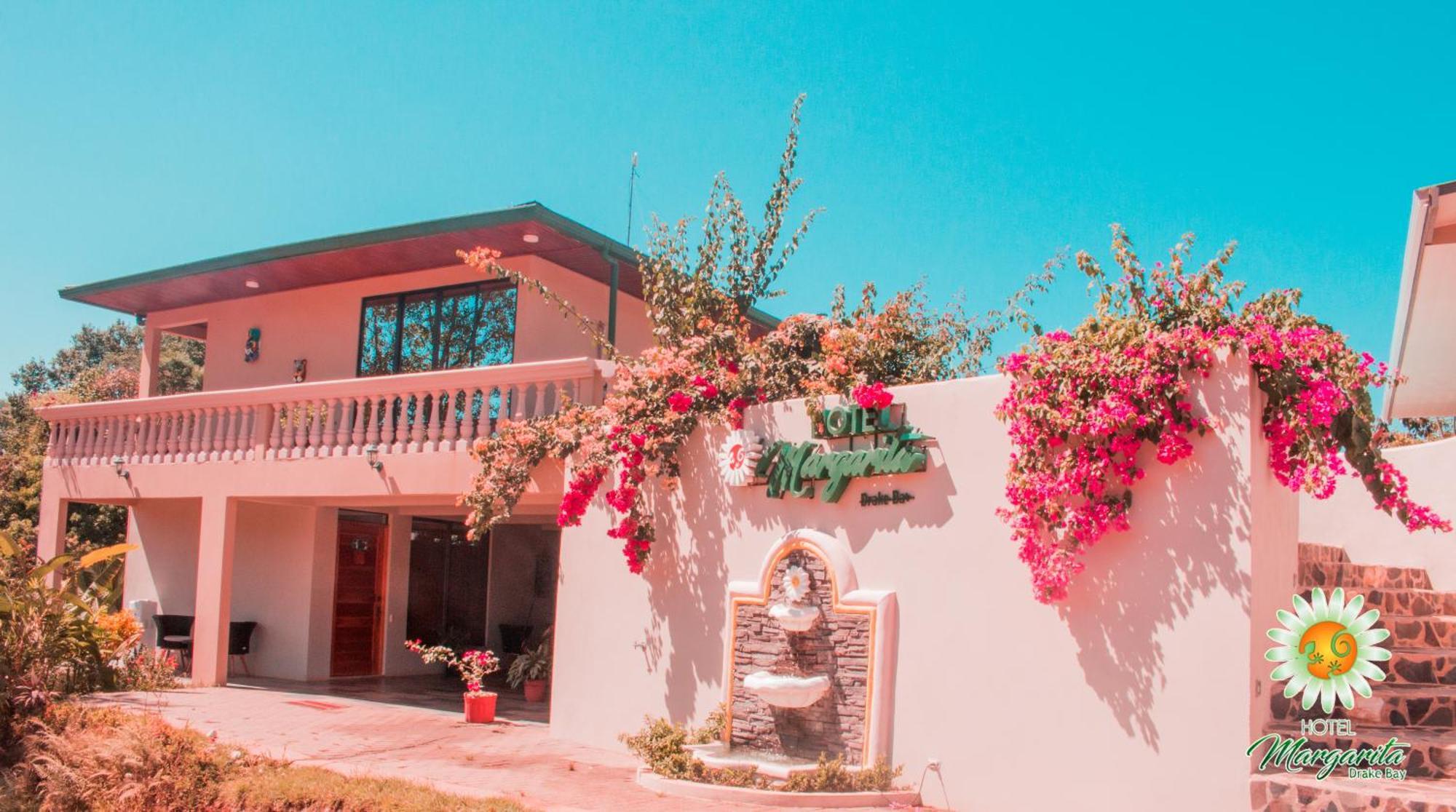 Hotel Margarita And Tour Operator 2*
