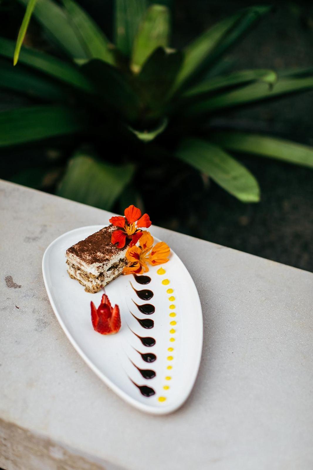 Hotel Mother Earth Luxury Boutique Hotel, Restaurant & (adults Only) Tamarindo