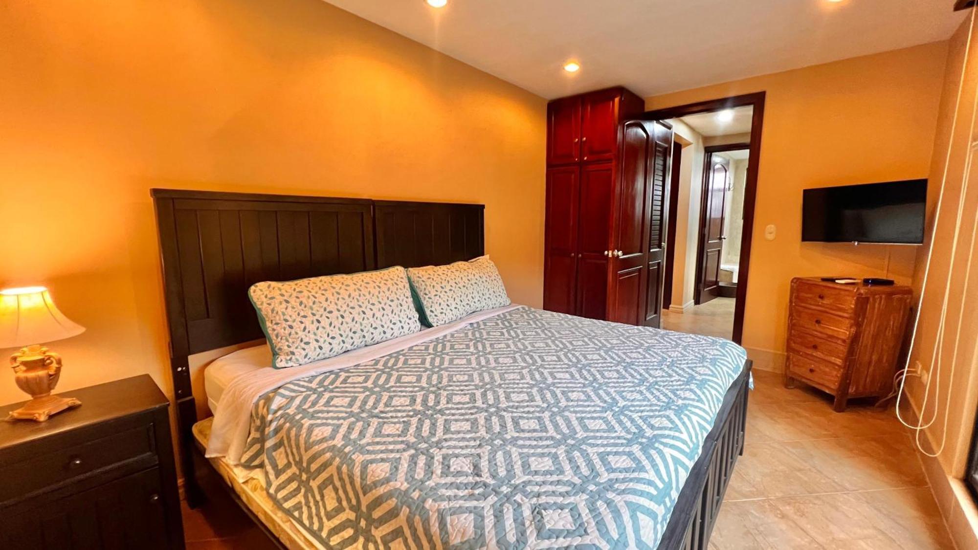 Monte Carlo Luxury 3* Jaco