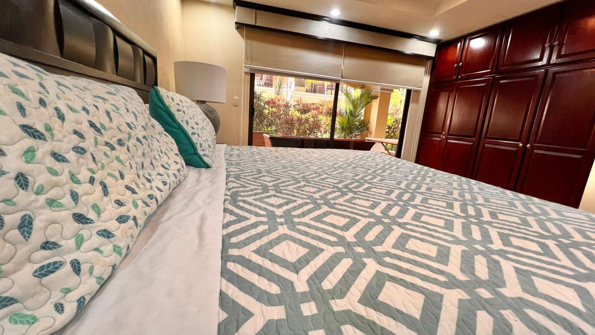 Monte Carlo Luxury 3* Jaco