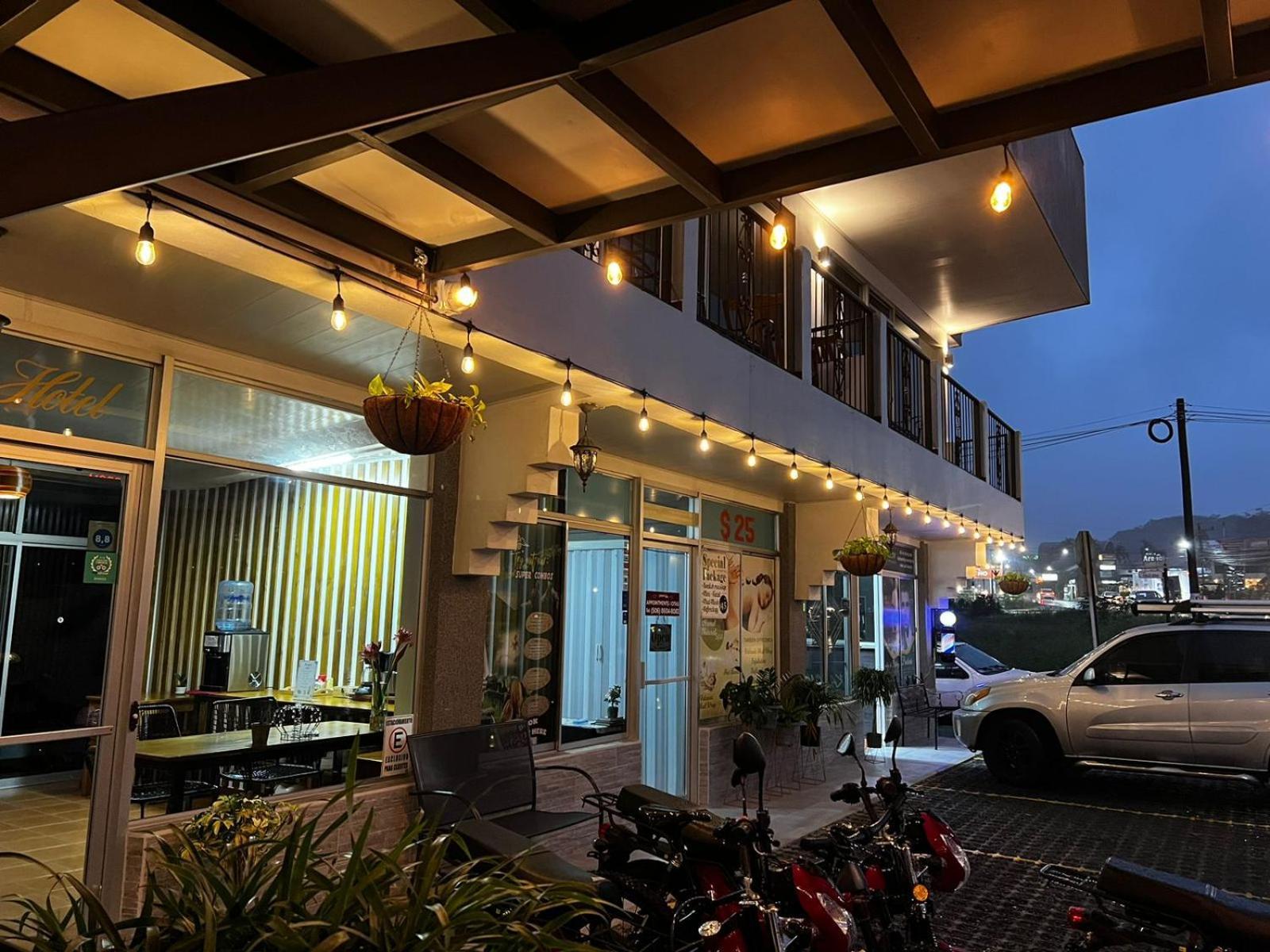 Hotel Arenal By Regina La Fortuna
